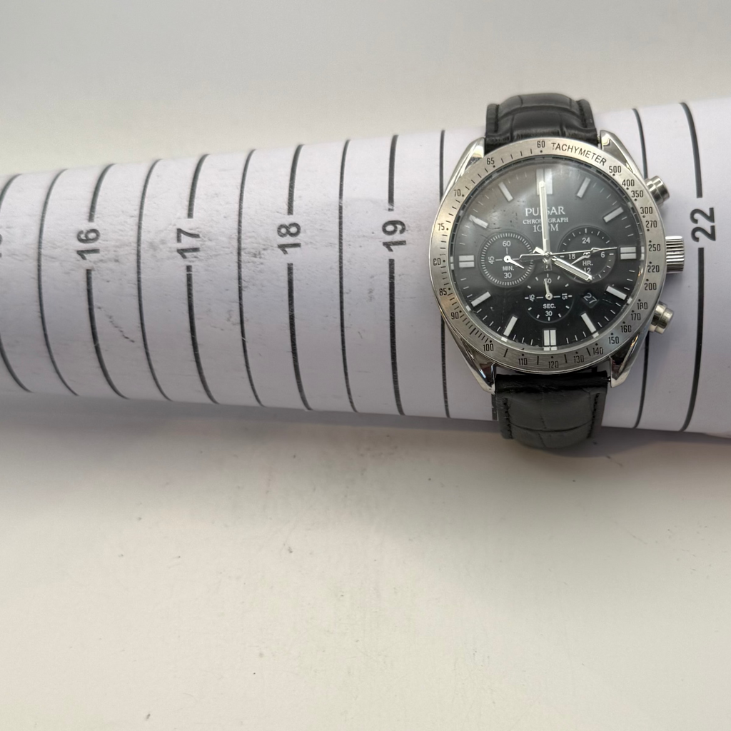 Pulsar Chronograph 100M Black Dial Men's Watch Black Leather Strap 49mm (Fully Tested and Working)- £55.00