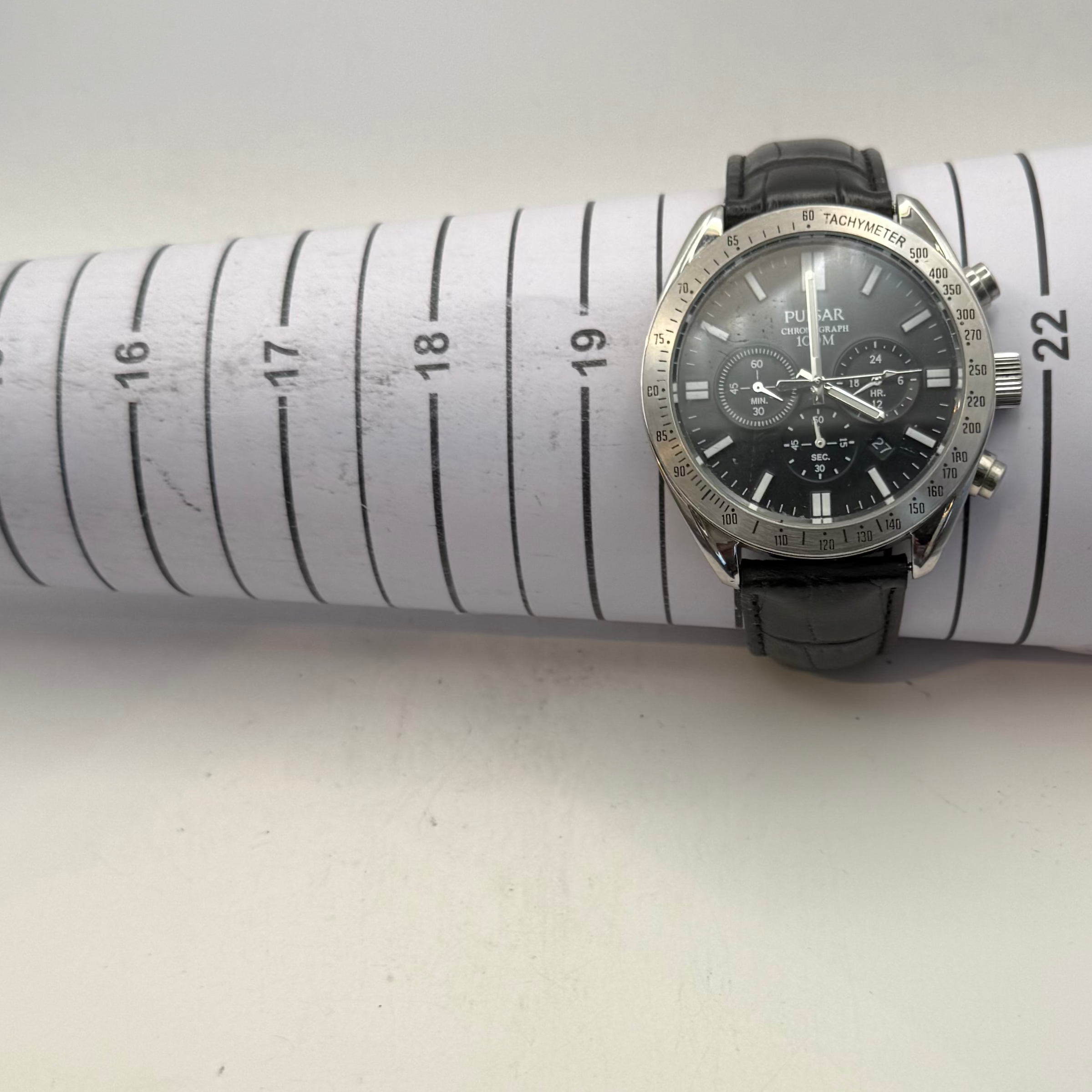 Pulsar Chronograph 100M Black Dial Men's Watch Black Leather Strap 49mm (Fully Tested and Working)- £55.00