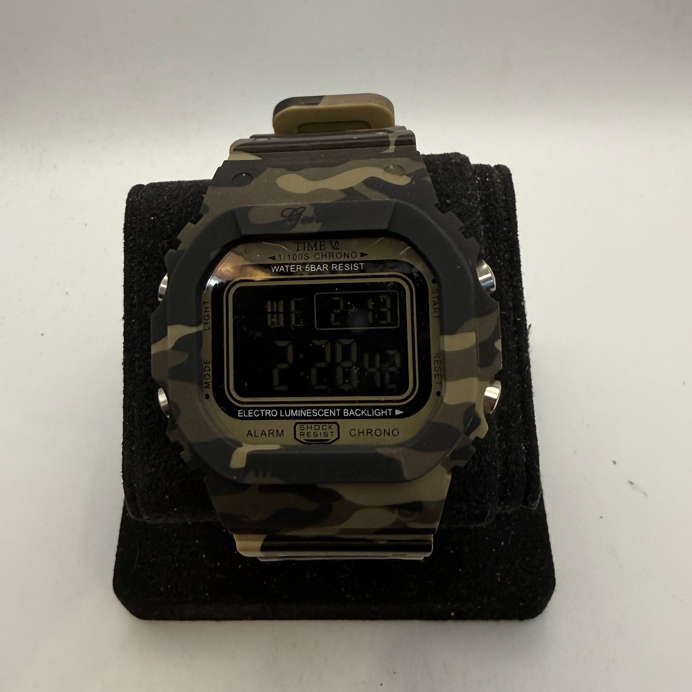 Genoa Time V2 Digital Camouflage Shock Resistant Watch 51mm with Presentation Tin (Fully Tested and Working)- £12.00