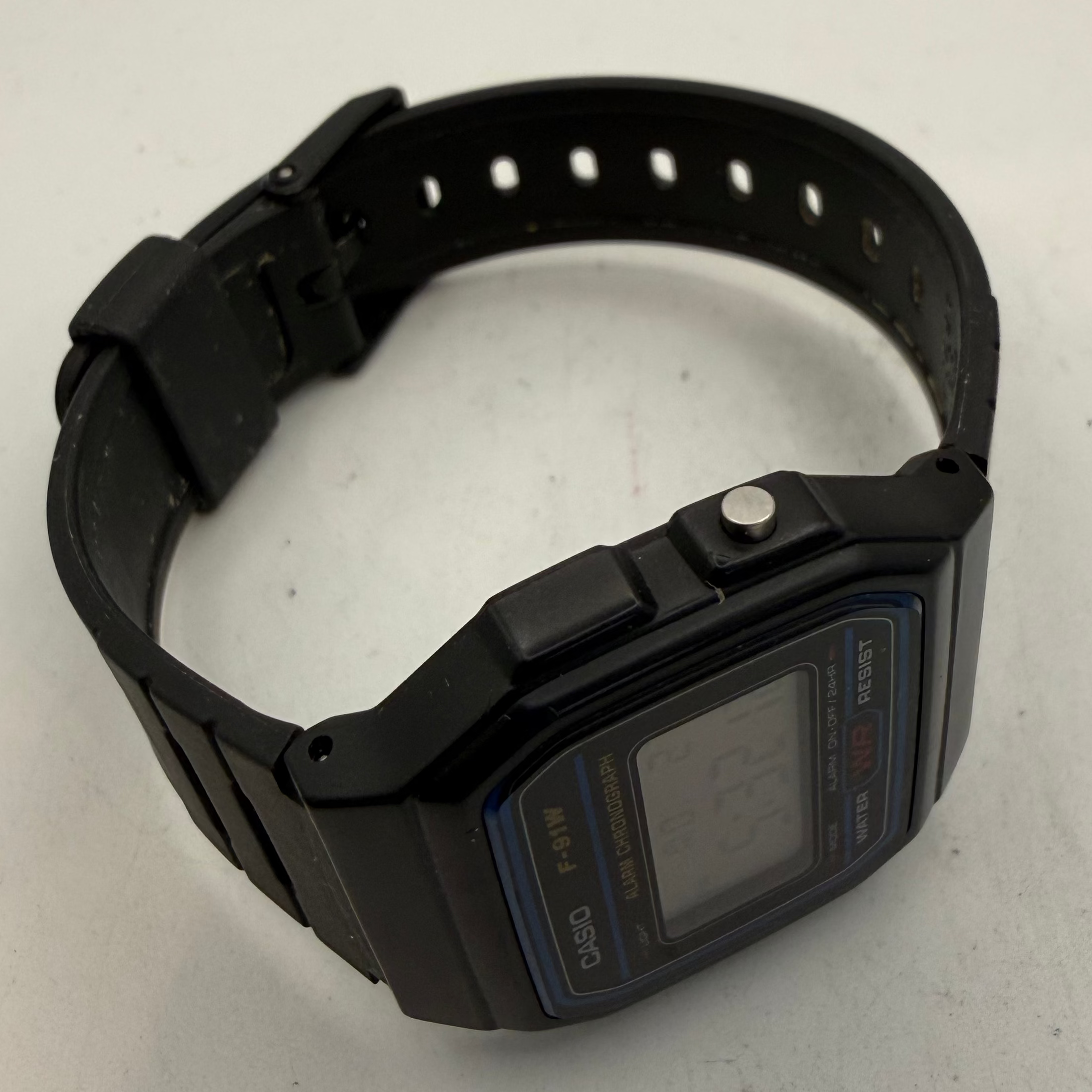 Casio F-91W Digital Alarm Chronograph Watch Black Resin Strap (Fully Tested and Working)- £12.00