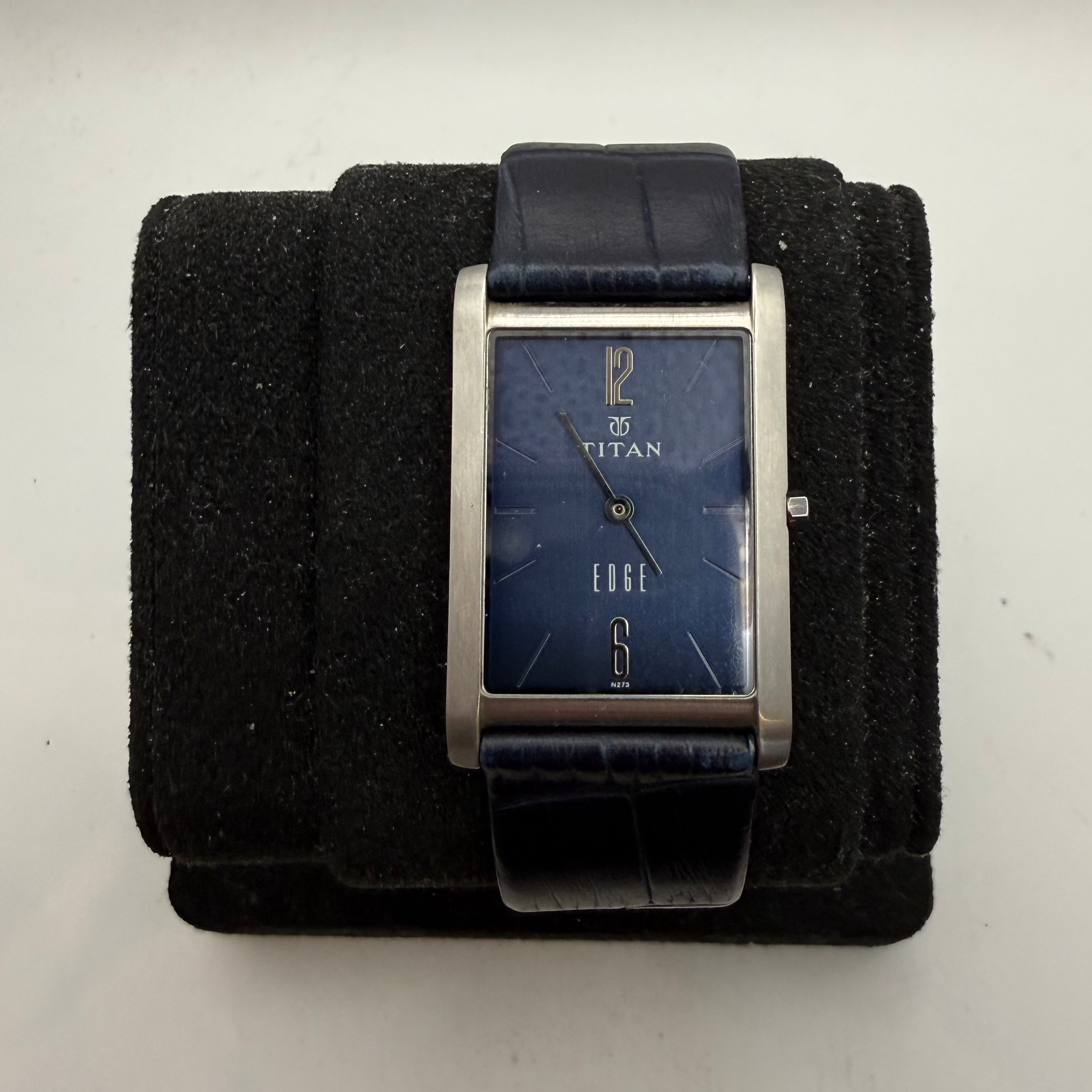 Titan Edge Ultra Slim Sapphire Crystal Blue Dial Leather Strap Watch (Fully Tested an- £75.00
