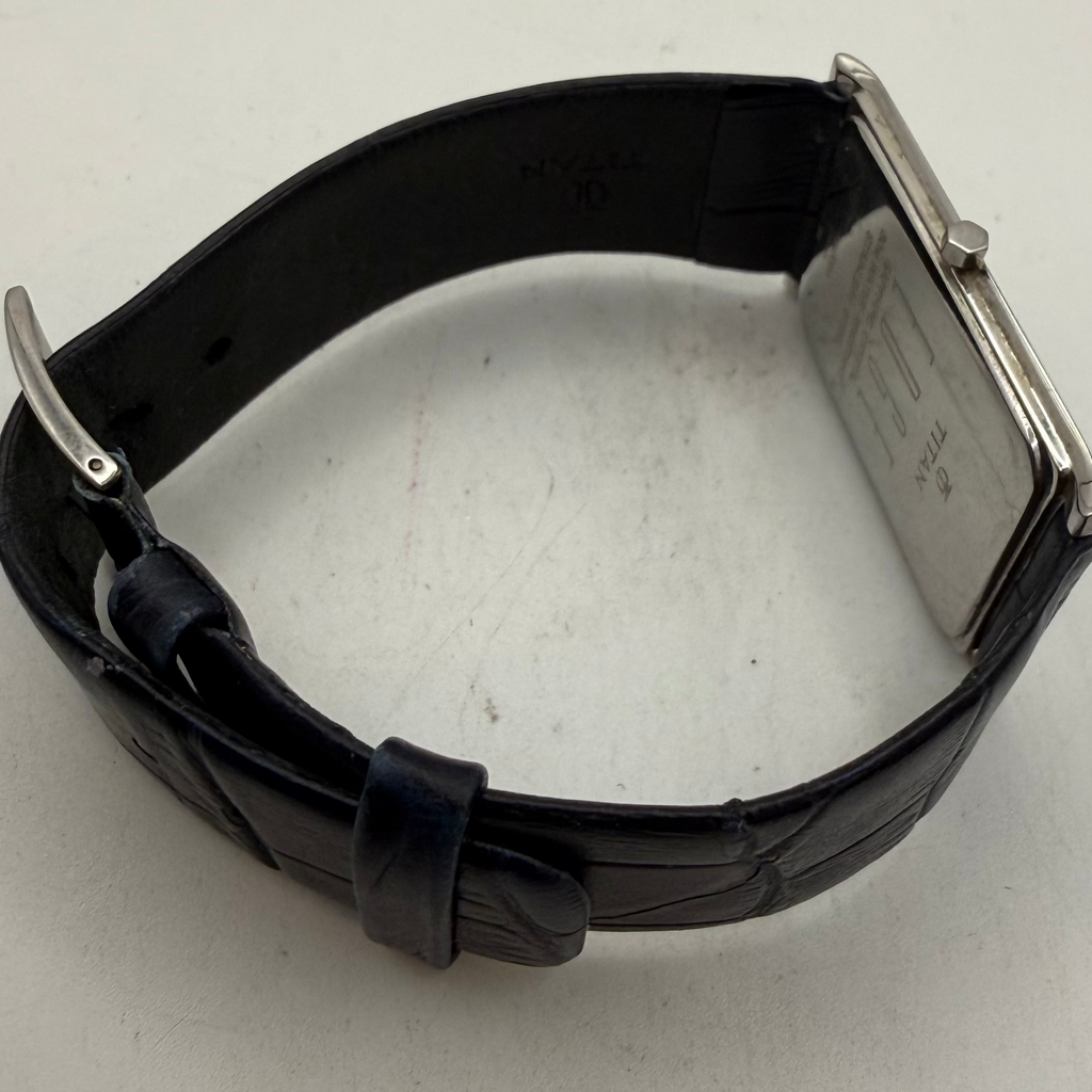 Titan Edge Ultra Slim Sapphire Crystal Blue Dial Leather Strap Watch (Fully Tested an- £75.00