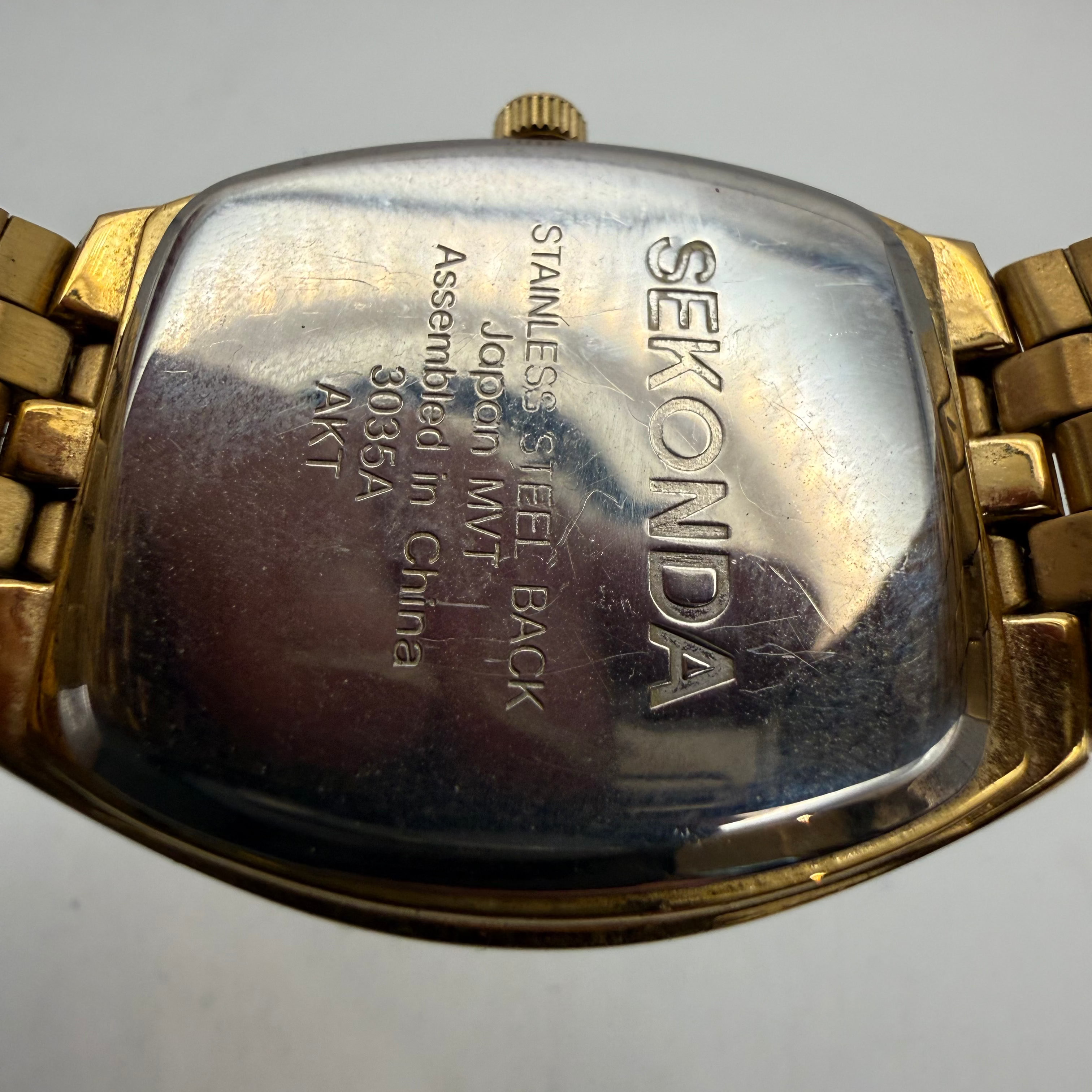 Sekonda Gold Tone Black Dial Date Men's Watch 37mm Quartz (Fully Tested and Working)- £20.00