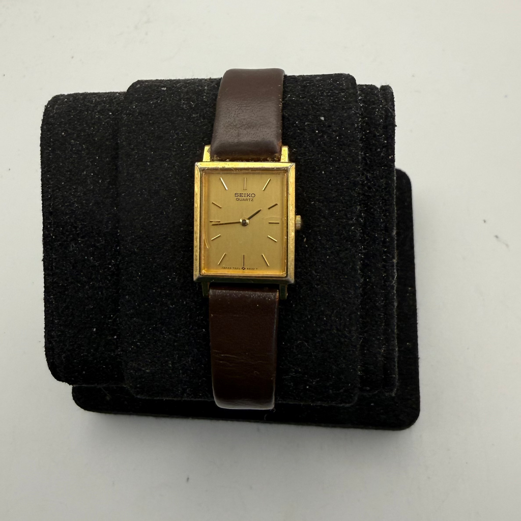 Vintage Seiko Quartz Ladies Gold Tone Rectangular Watch 7320-5560 (Fully Tested and Working)- £25.00