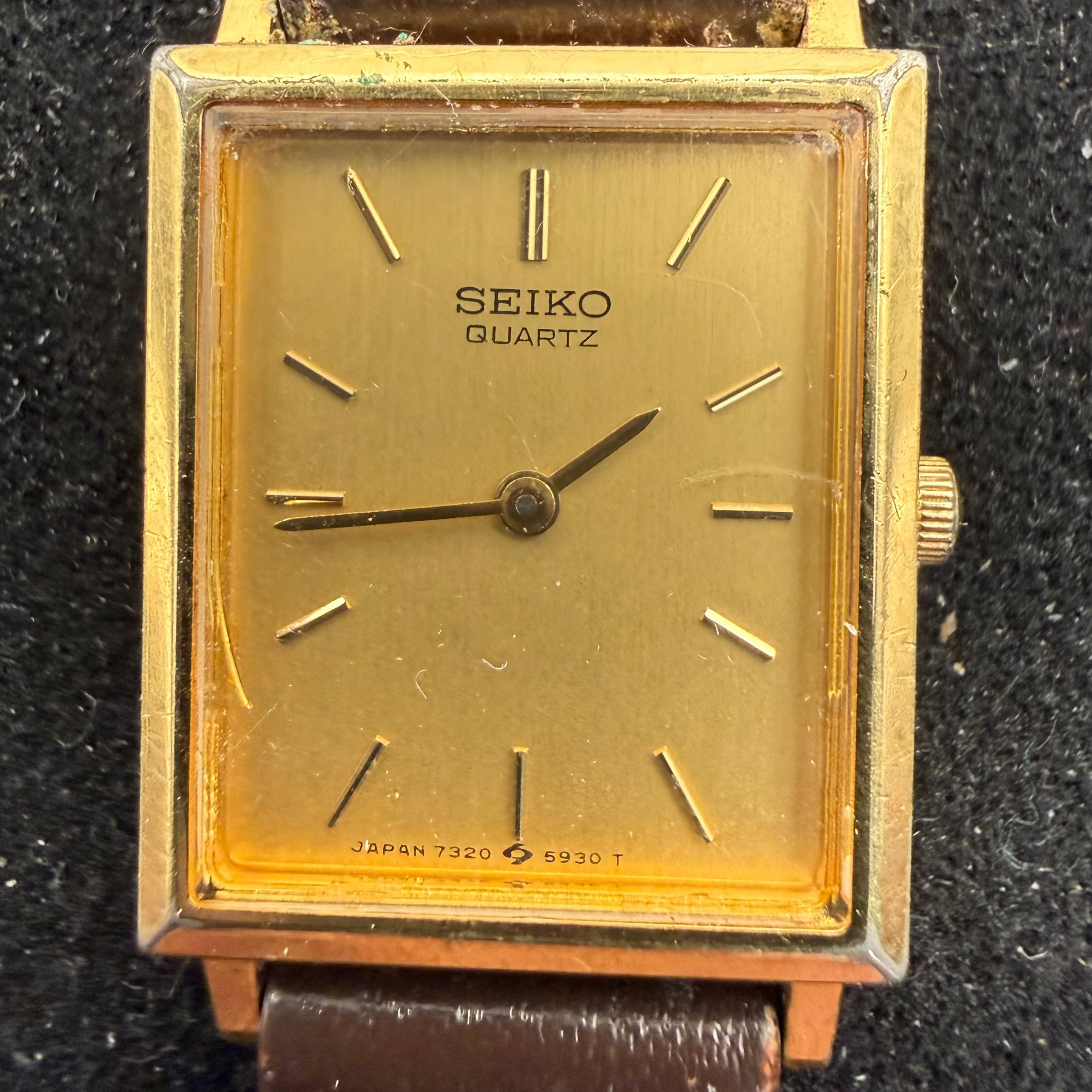 Vintage Seiko Quartz Ladies Gold Tone Rectangular Watch 7320-5560 (Fully Tested and Working)- £25.00