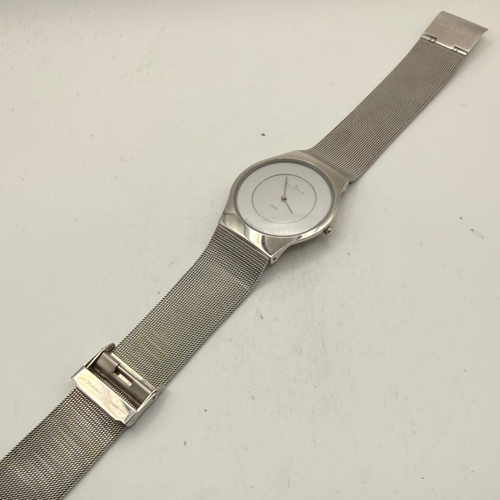 Skagen Denmark 20th Anniversary Limited Edition 3941/4000 Mesh Bracelet Watch (Fully Tested and Working)- £40.00