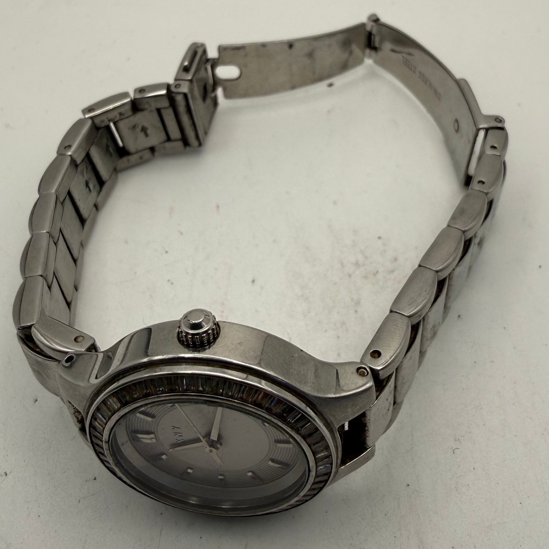 DKNY Ladies Stainless Steel Crystal Bezel Watch (Fully Tested and Working- £25.00