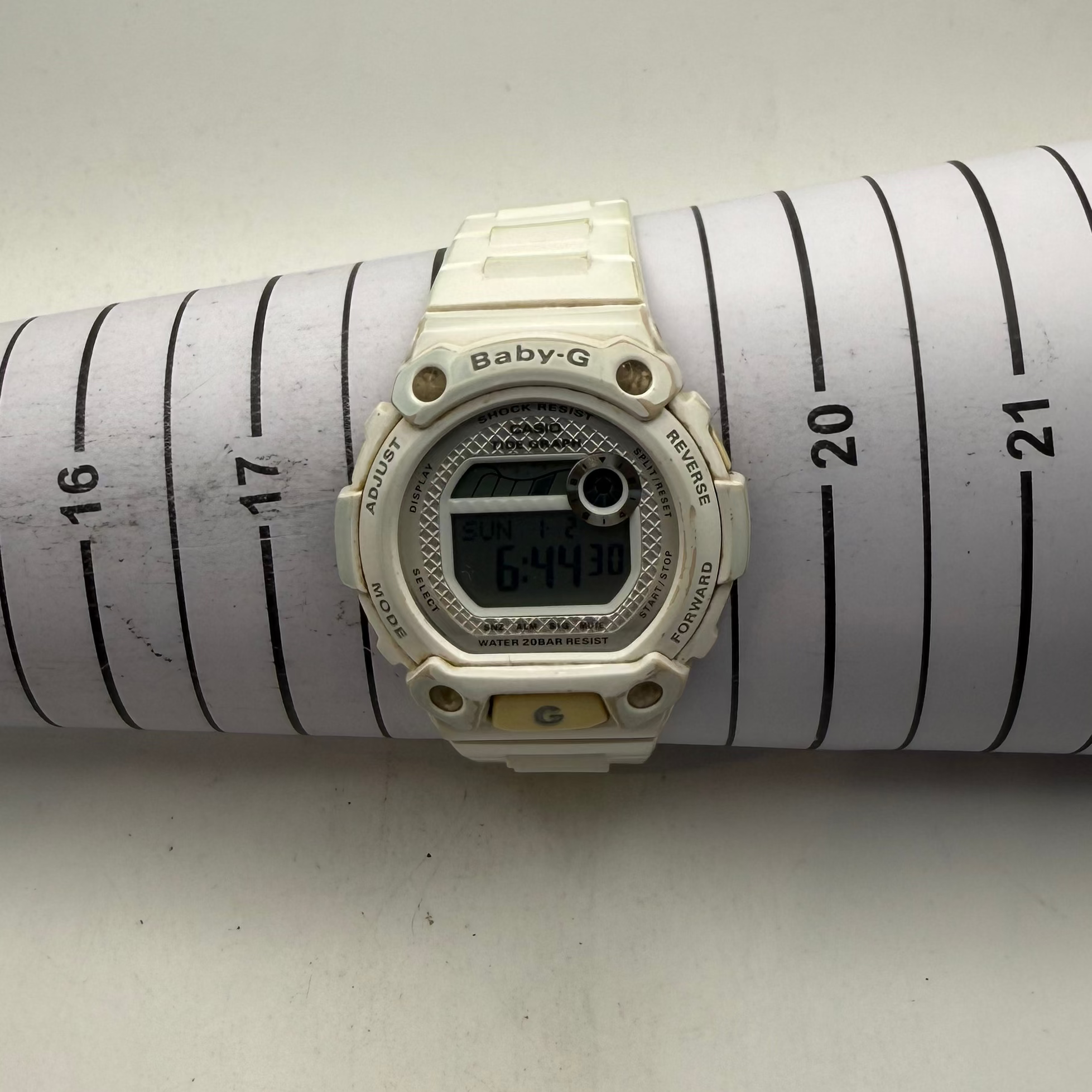 Casio Baby-G BLX-100 Tide Graph White Digital Watch 20 BAR (Fully Tested and Working)- £25.00