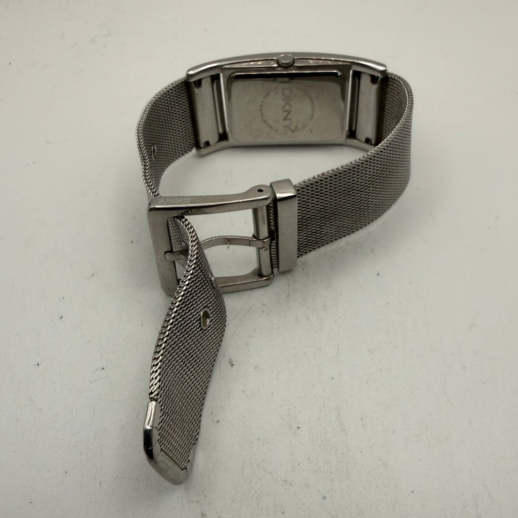 DKNY Ladies Silver Rectangular Mesh Bracelet Watch (Fully Tested and Working)- £25.00