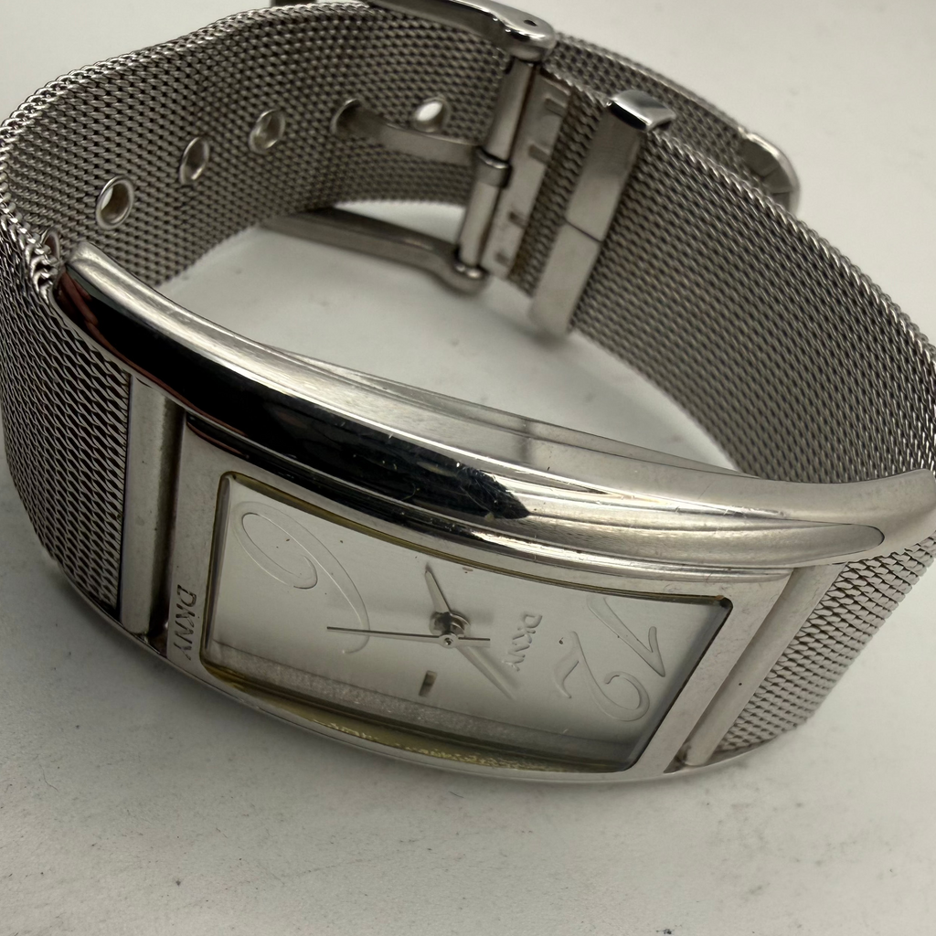DKNY Ladies Silver Rectangular Mesh Bracelet Watch (Fully Tested and Working)- £25.00
