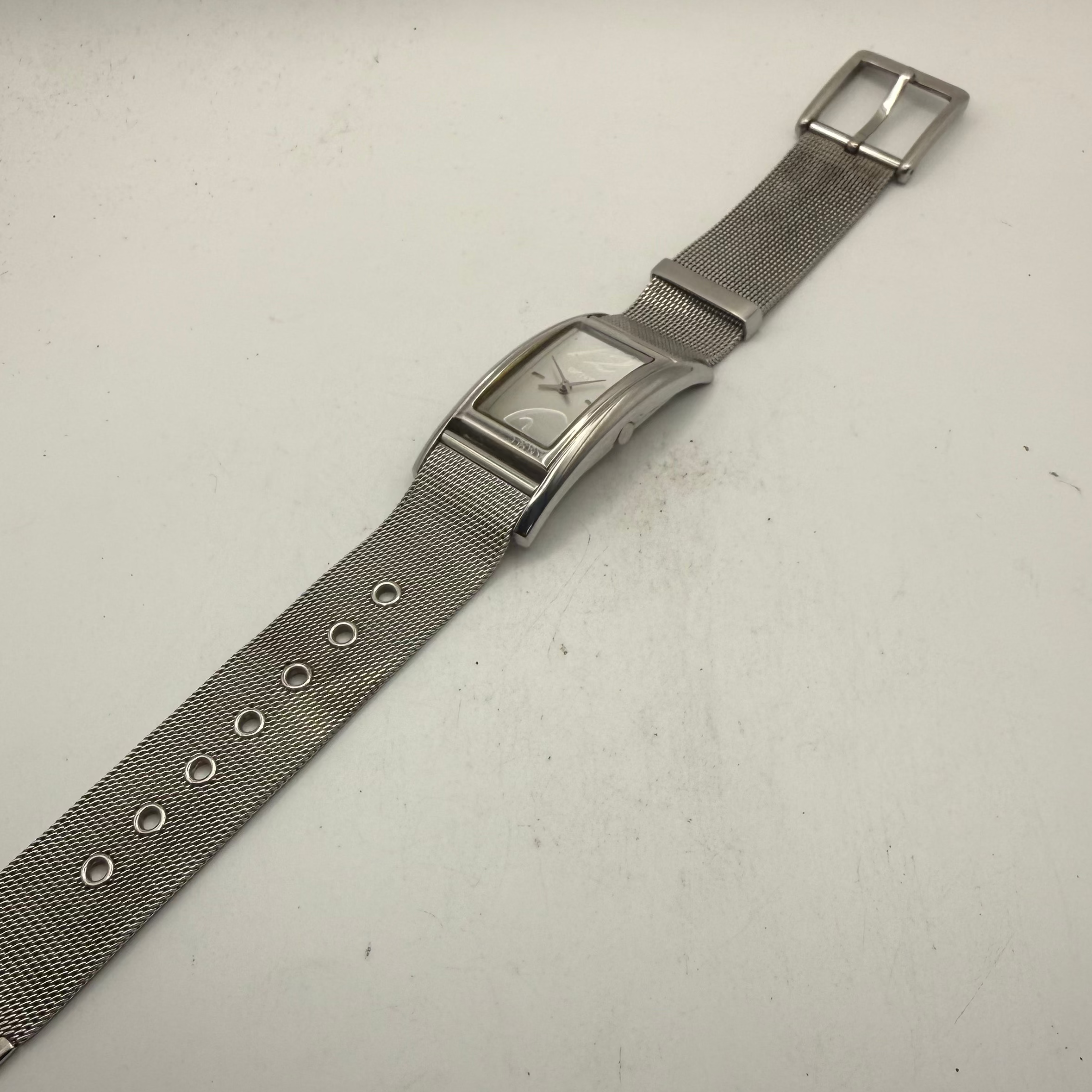 DKNY Ladies Silver Rectangular Mesh Bracelet Watch (Fully Tested and Working)- £25.00