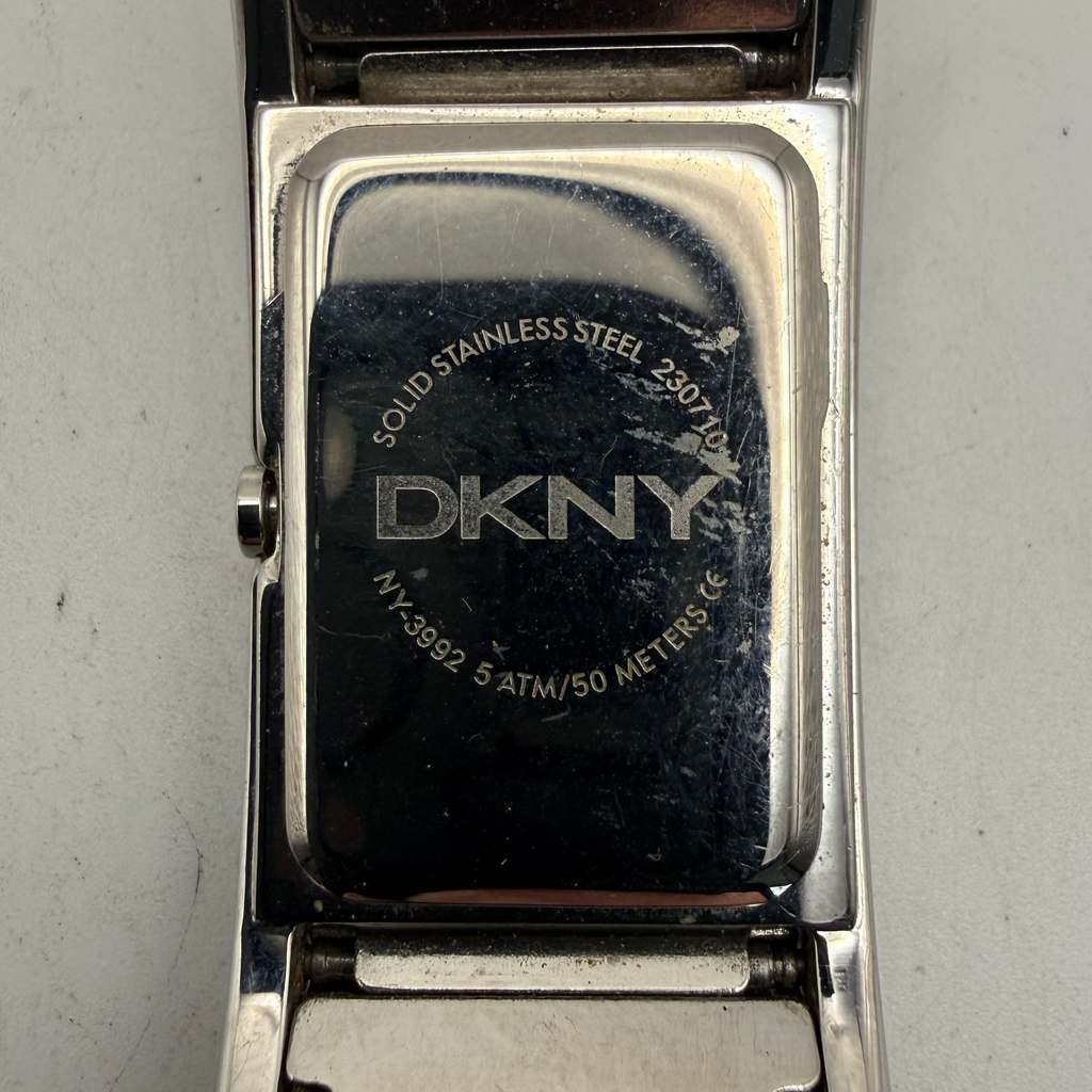 DKNY Ladies Silver Rectangular Mesh Bracelet Watch (Fully Tested and Working)- £25.00