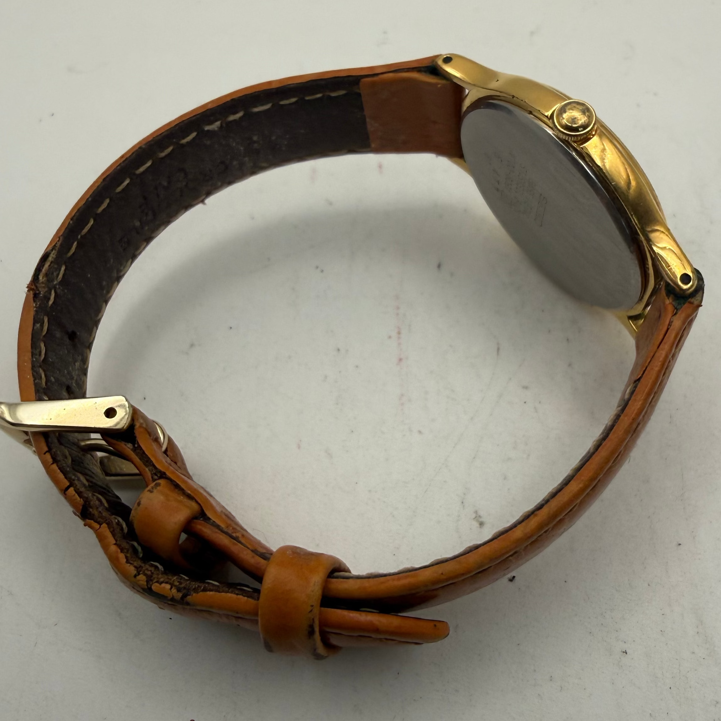 Seiko V700-6091 Ladies Quartz Watch Gold Tone White Roman Dial (Fully Tested and Working)- £30.00