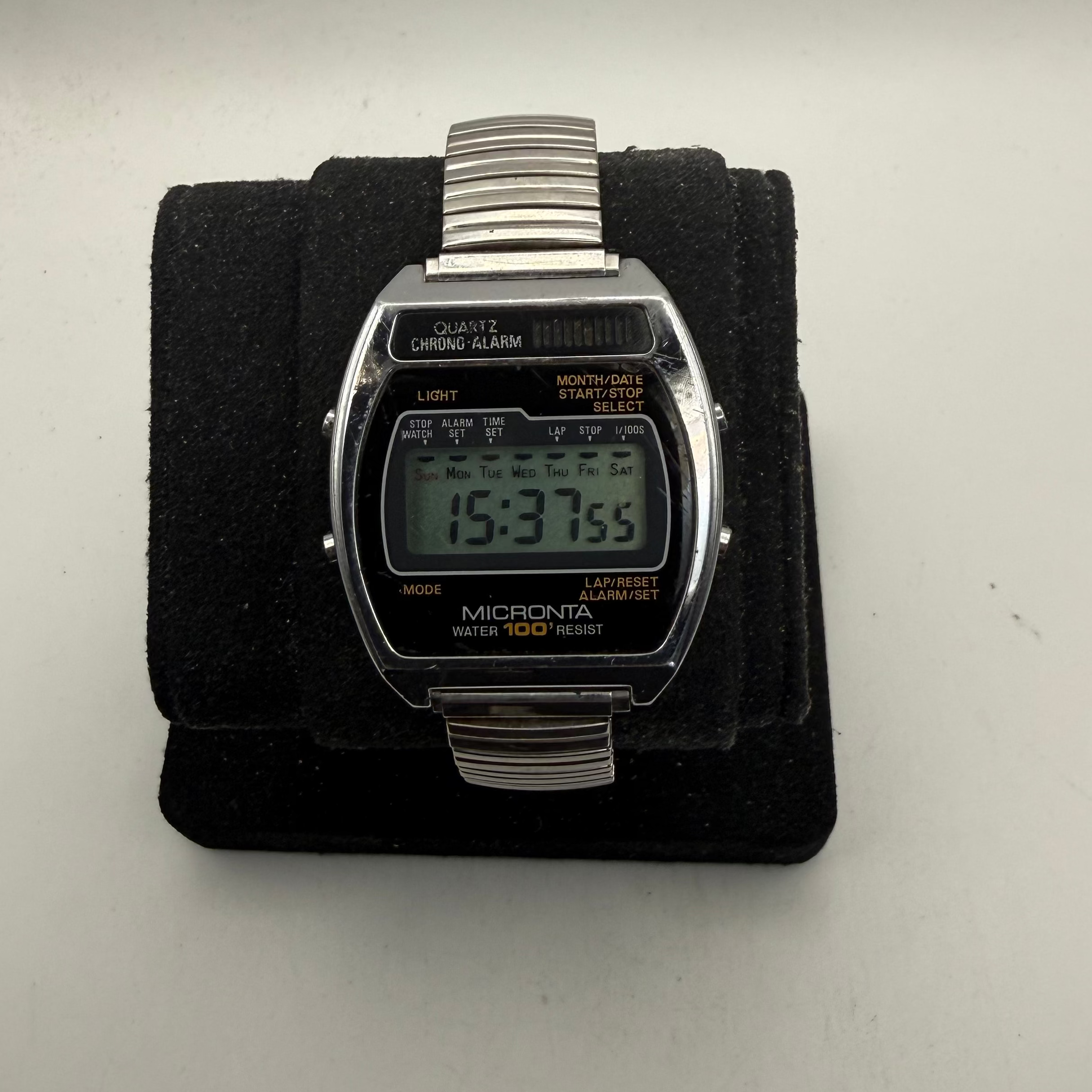 Micronta Vintage Quartz Chrono Alarm Digital Watch 100M Water Resist (Fully Tested and Working)- £65.00
