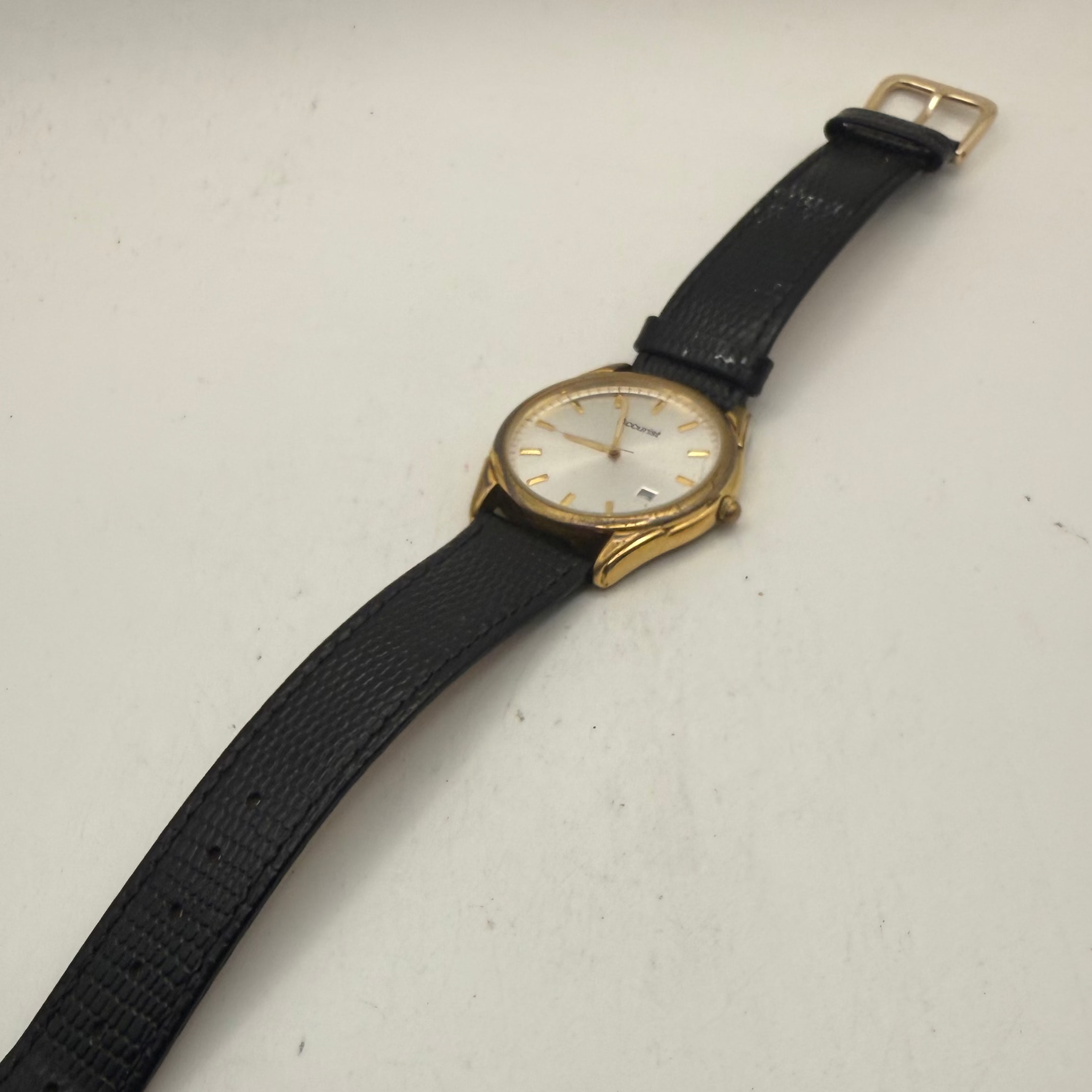 Accurist Vintage Gold Tone Date Quartz Men's Watch Black Leather Strap (Fully Tested and Working)- £20.00