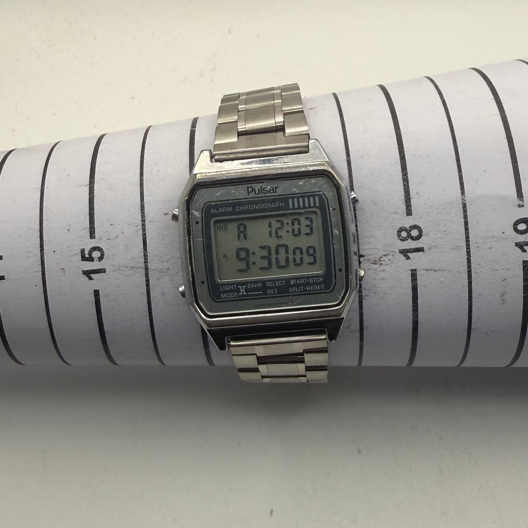 Vintage Pulsar Alarm Chronograph Digital Watch Stainless Steel (Fully Tested and Working)- £65.00