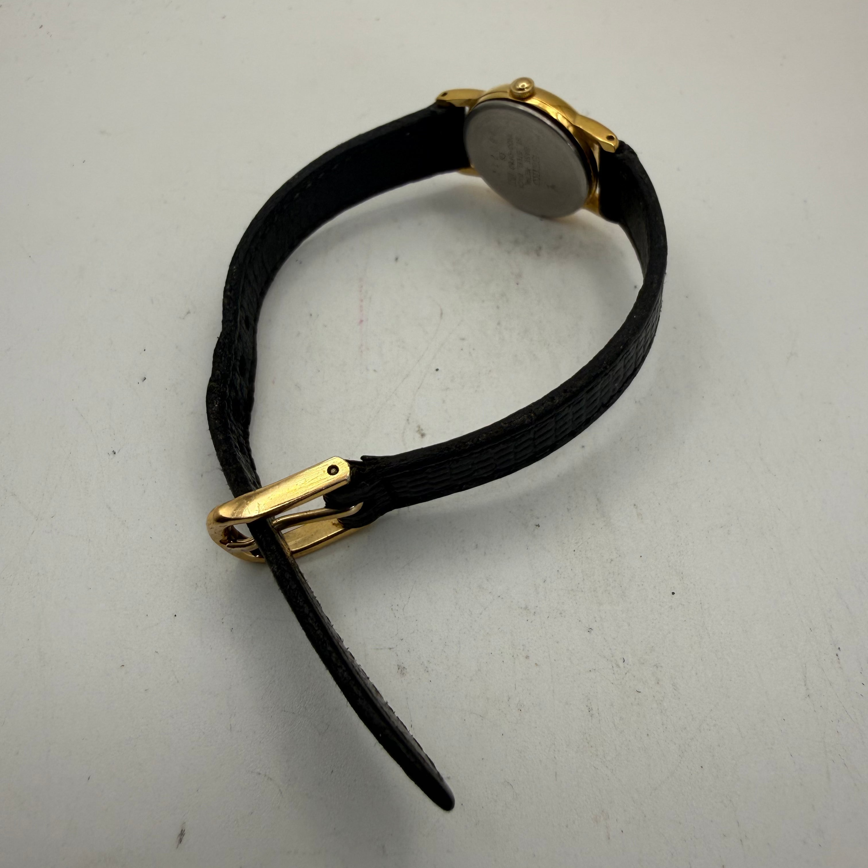 Vintage Seiko Quartz Ladies Gold Tone Dress Watch 1N00-0F60 (Fully Tested and Working)- £25.00