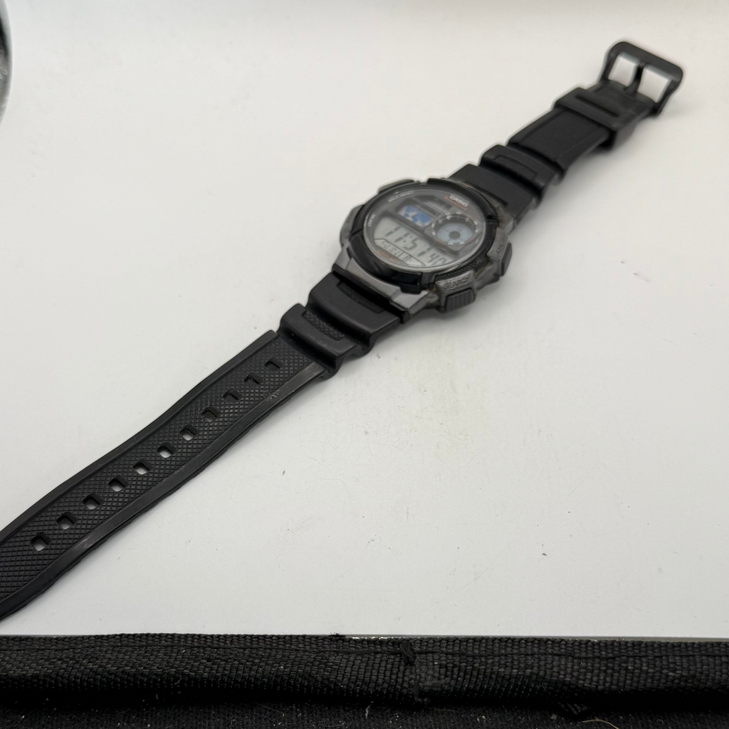 Casio AE-1000W World Time Digital Watch 46mm 10 Year Battery WR100M (Fully Tested and Working- £25.00)