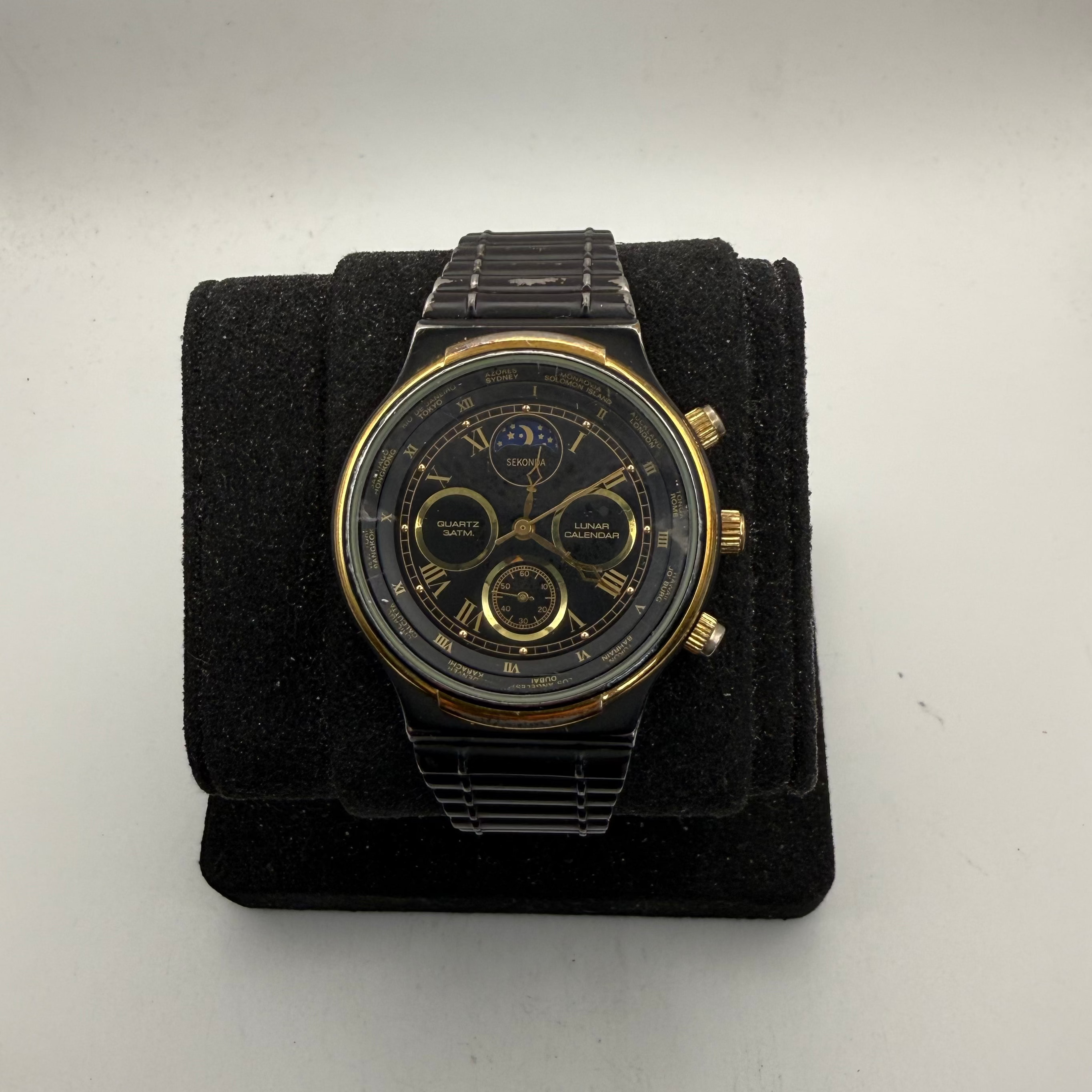 Sekonda Lunar Calendar Black & Gold Quartz Watch 40mm (Fully Tested and Working)- £25.00