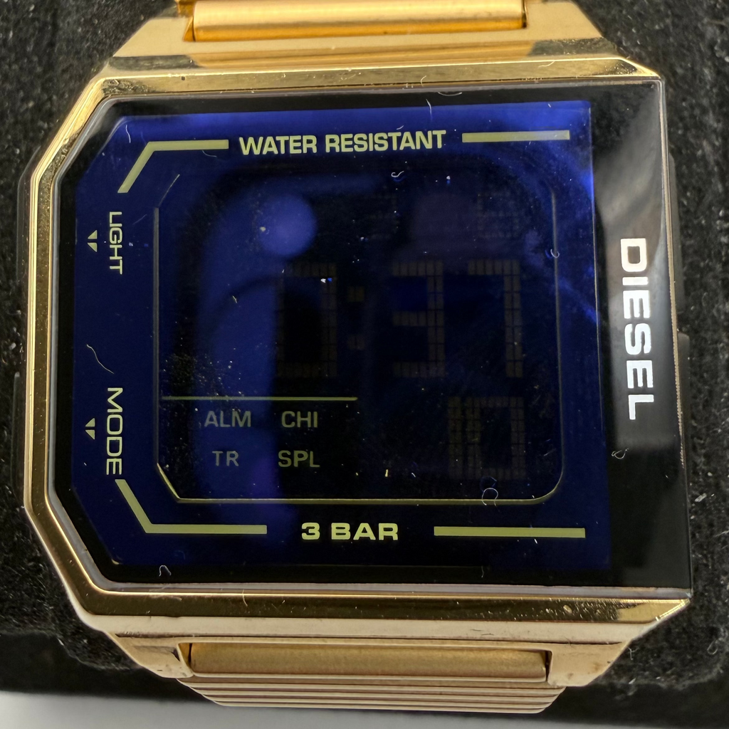 Diesel DZ-1969 Gold Tone Digital Watch Blue Crystal 35mm (Fully Tested and Working)- £40.00