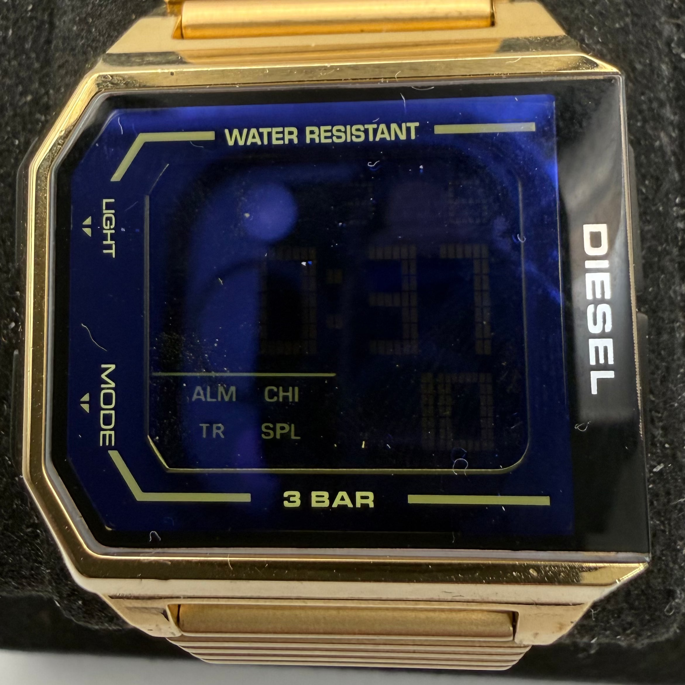Diesel DZ-1969 Gold Tone Digital Watch Blue Crystal 35mm (Fully Tested and Working)- £40.00