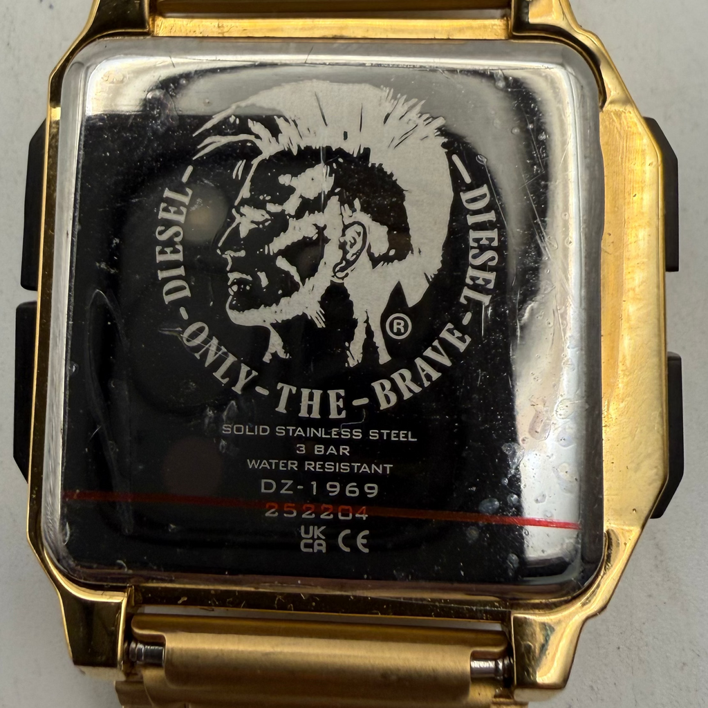 Diesel DZ-1969 Gold Tone Digital Watch Blue Crystal 35mm (Fully Tested and Working)- £40.00