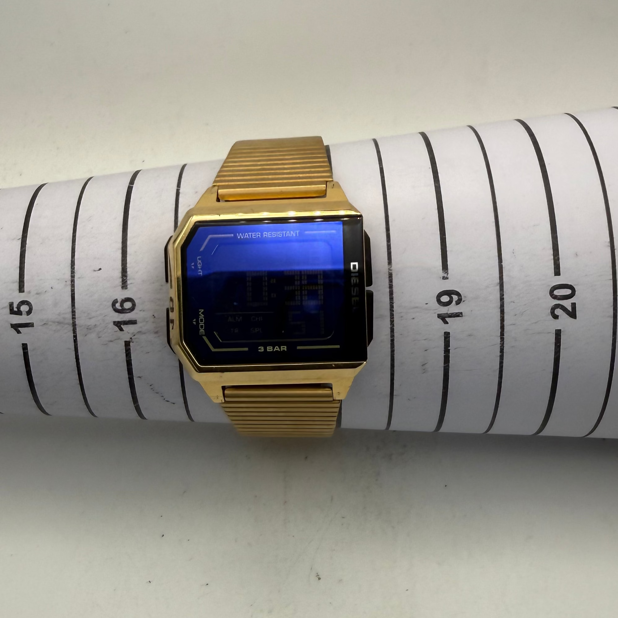 Diesel DZ-1969 Gold Tone Digital Watch Blue Crystal 35mm (Fully Tested and Working)- £40.00