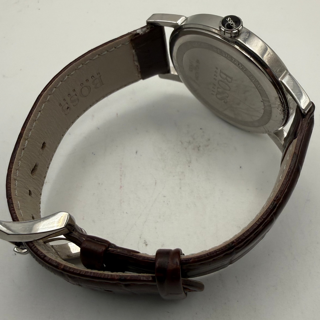 Hugo Boss Men's Silver Dial Date Leather Strap Watch 43mm (Fully Tested and Working)- £30.00