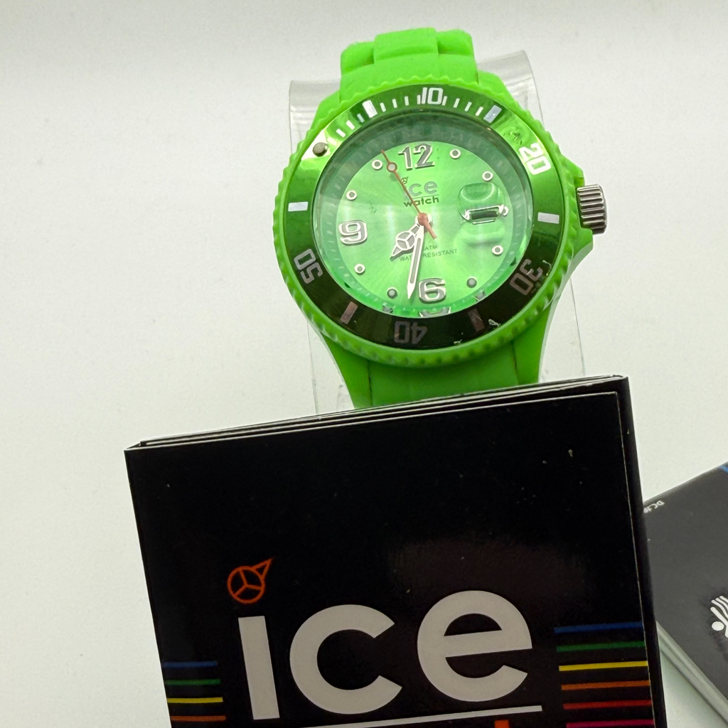 Ice-Watch Neon Green 10ATM – Boxed Se- £24.99
