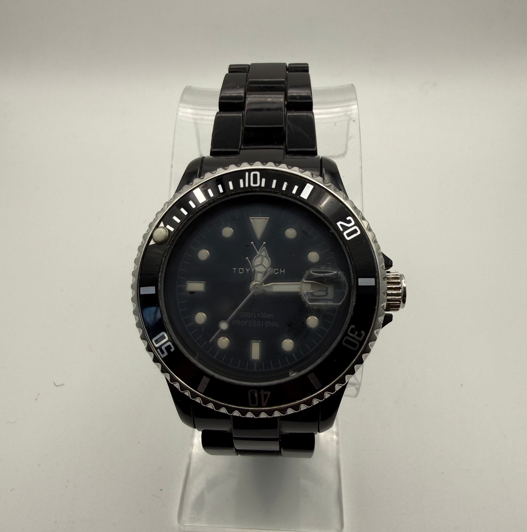 ToyWatch Professional Black Diver Style Watch- £39.95