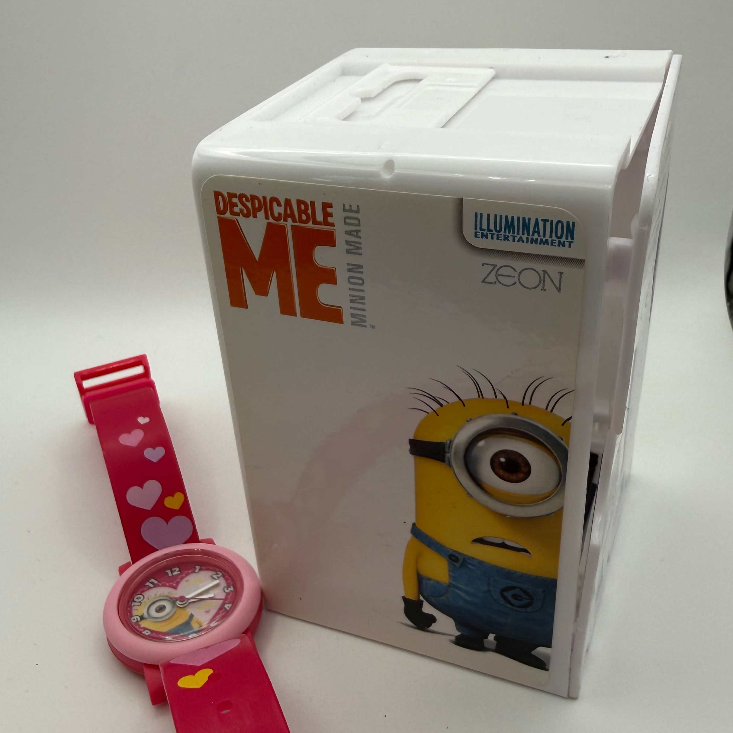 Minions “Love You” Children’s Watch – Pink Heart Strap- £4.99