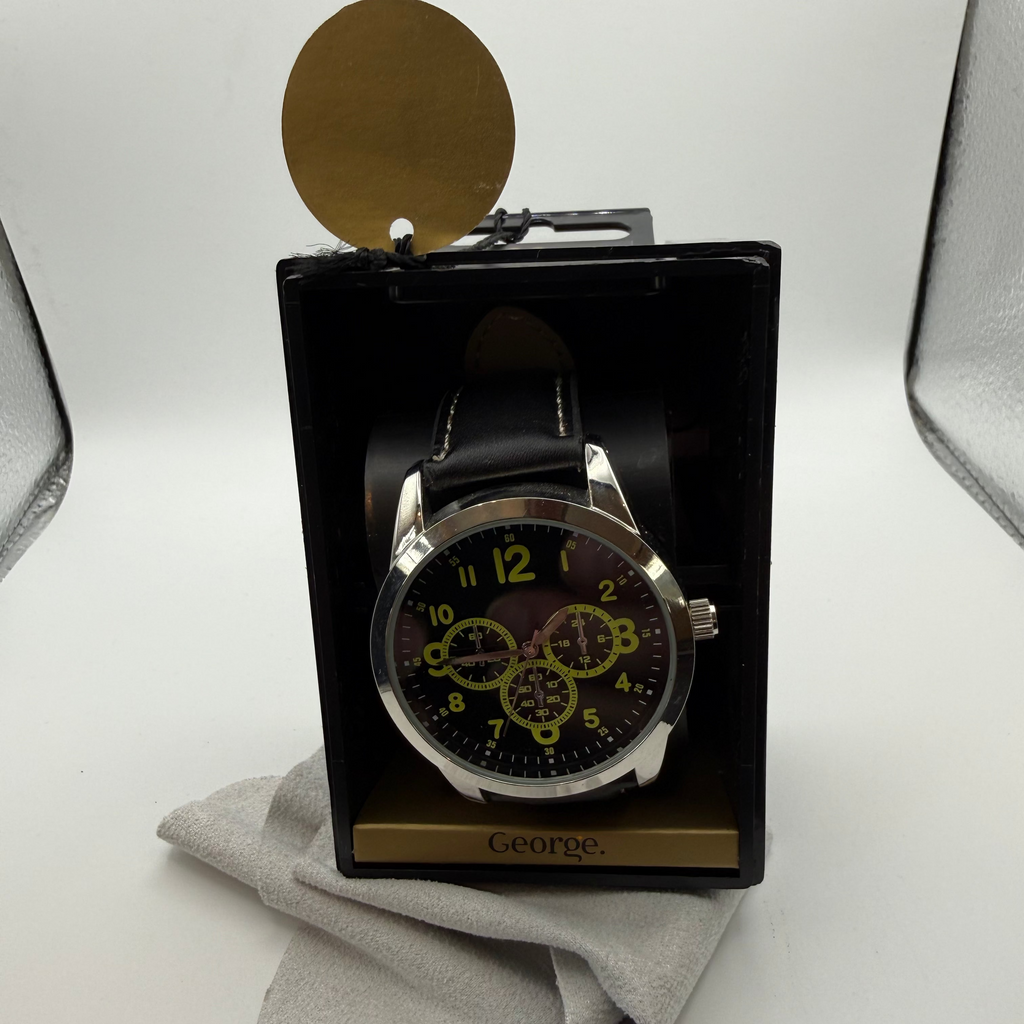 George Black Dial Men’s Strap Watch – Black Leather Strap- £4.99