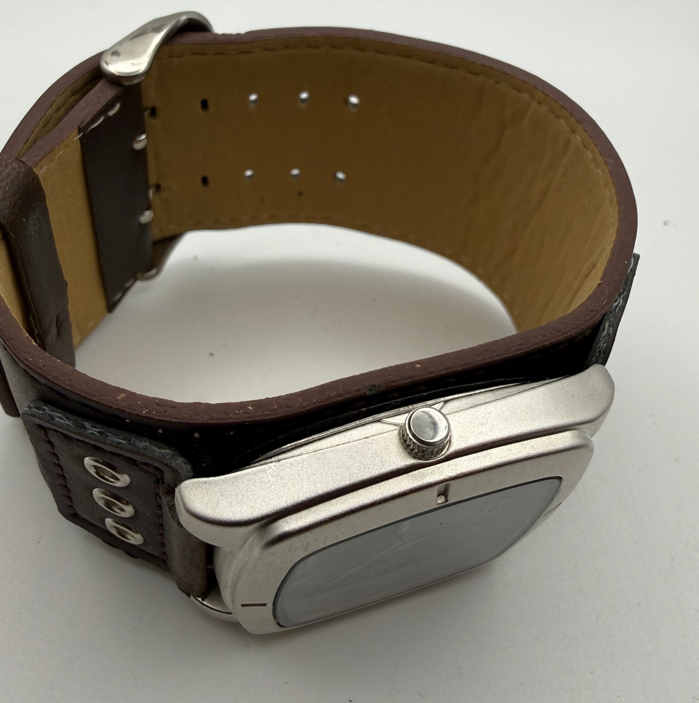 George Men’s Wide Strap Fashion Watch – Brown Leather Cuff Style- £4.99