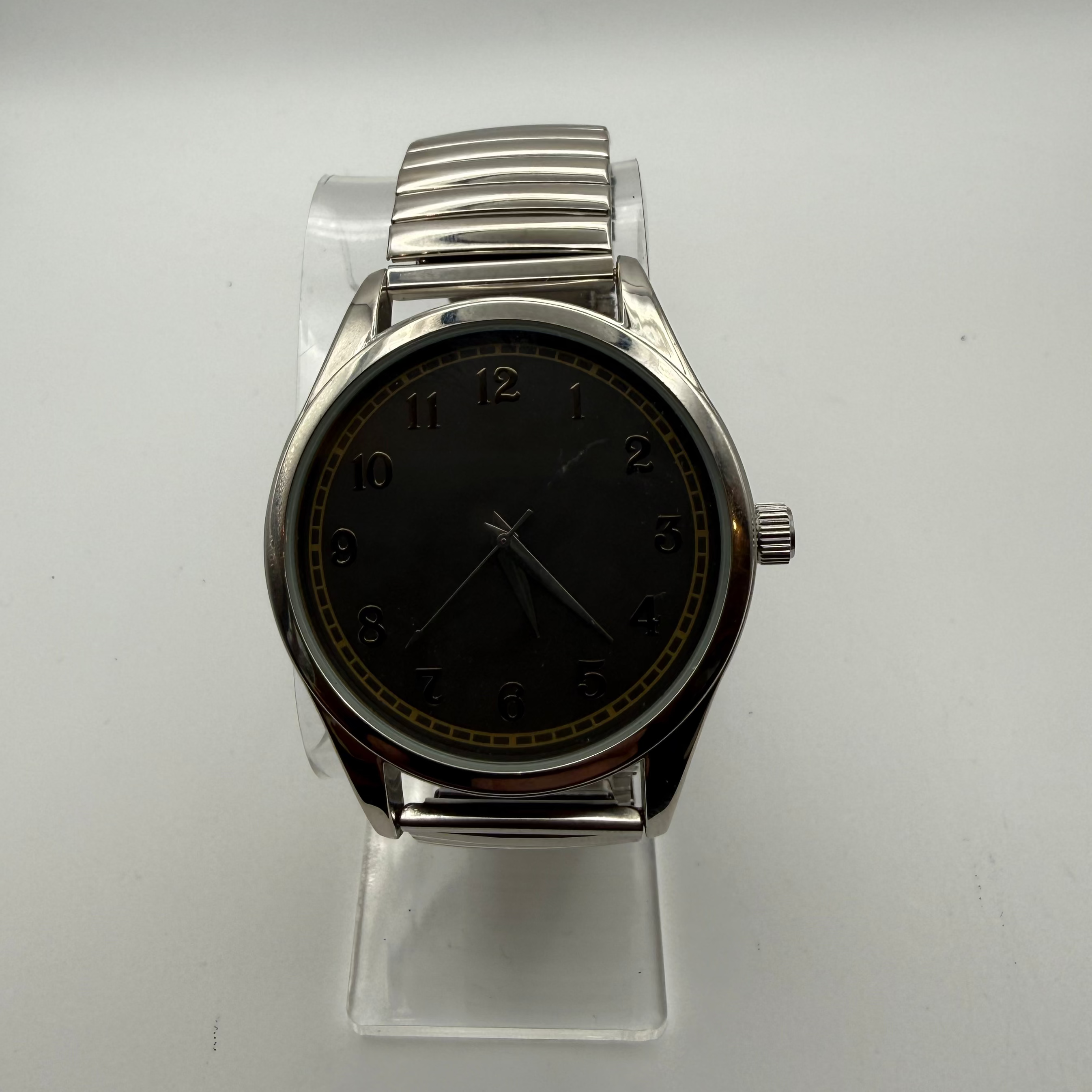 George Minimalist Black Dial Watch – Stainless Steel- £7.99