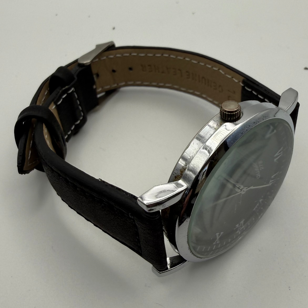 YAZOLE Quartz 278 Black Dial Watch – Pre-Loved- £9.99