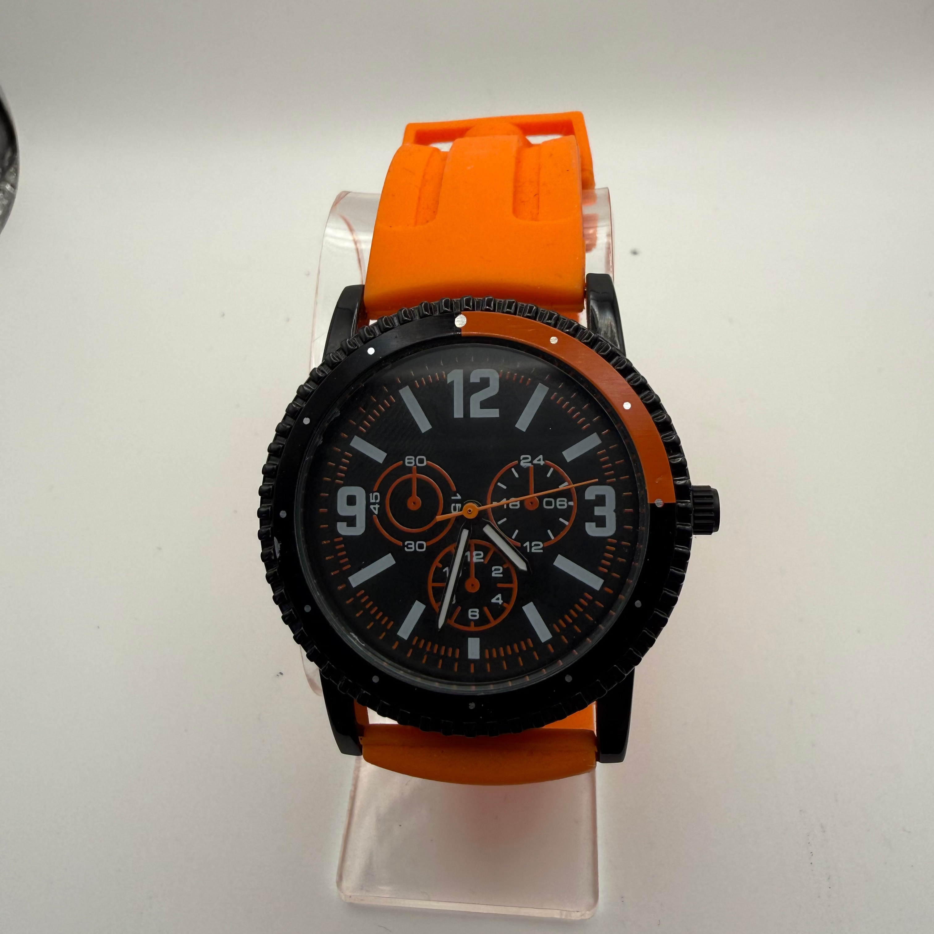 George Men’s Fashion Watch – Black Dial Orange Detail – Brown Strap- £4.99