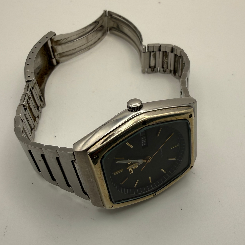 Seiko 5 Automatic Vintage Men’s Watch 2206-8004 Black Gold Dial Day-Date