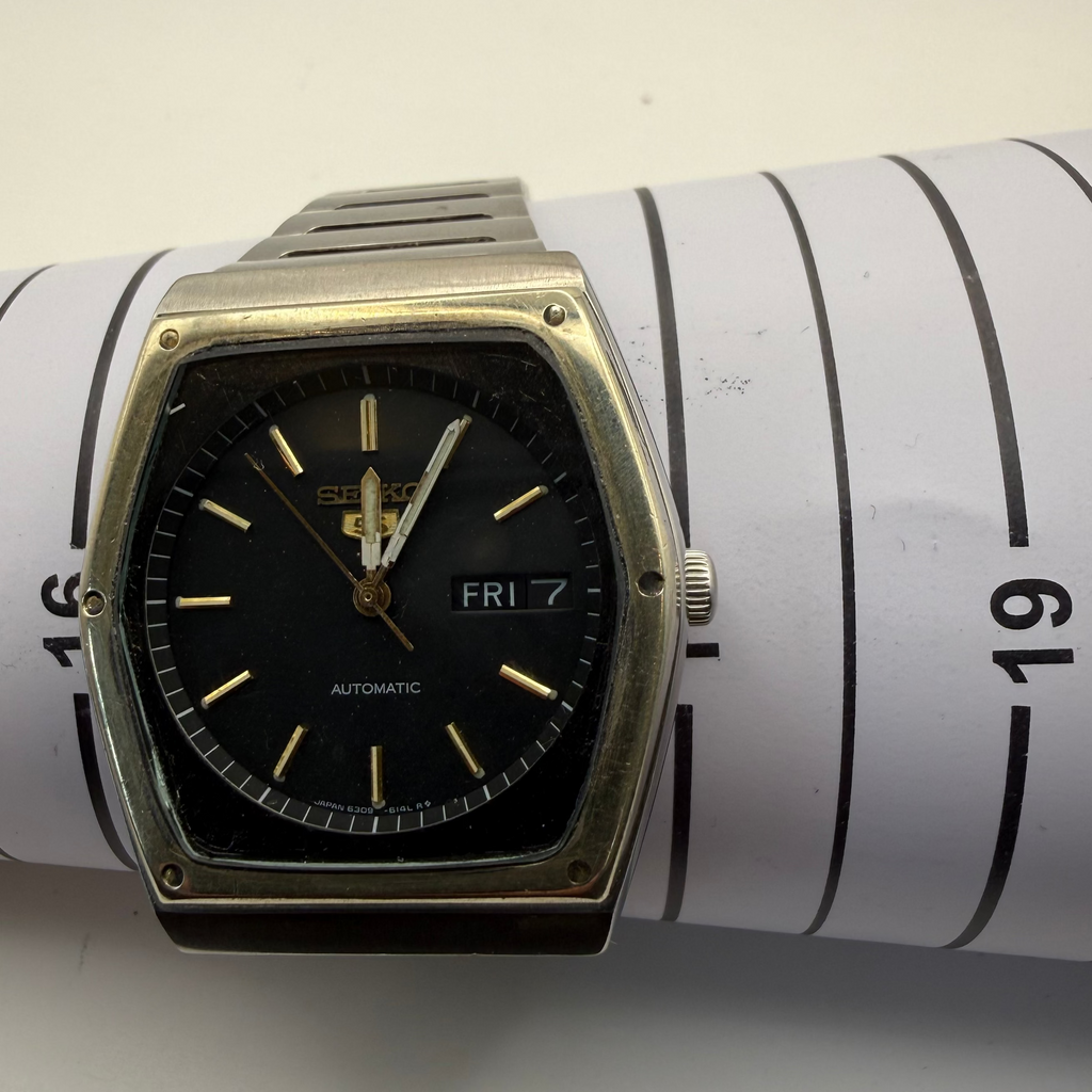 Seiko 5 Automatic Vintage Men’s Watch 2206-8004 Black Gold Dial Day-Date