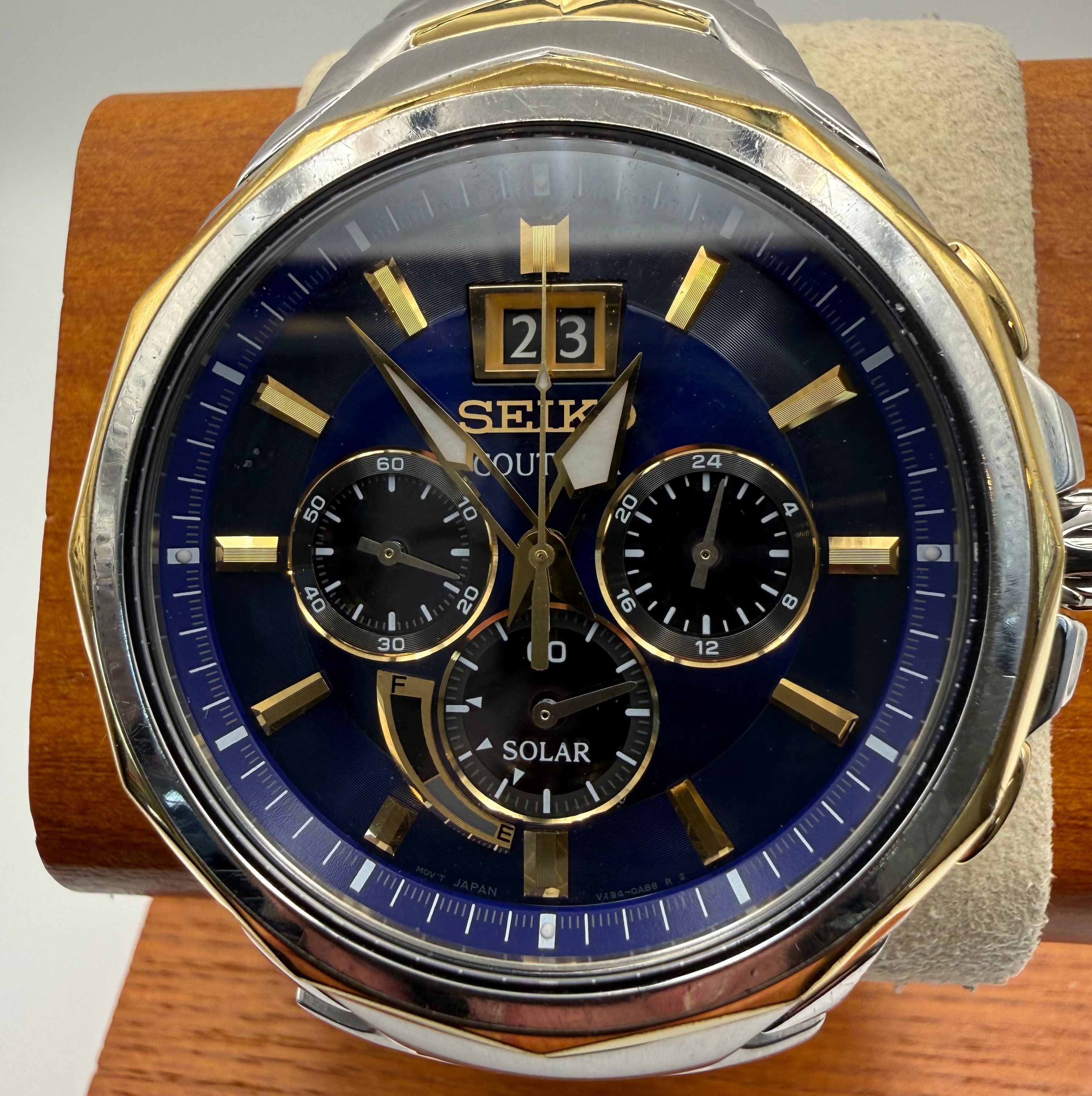 Seiko Coutura Solar Chronograph – Blue & Gold- £199.99