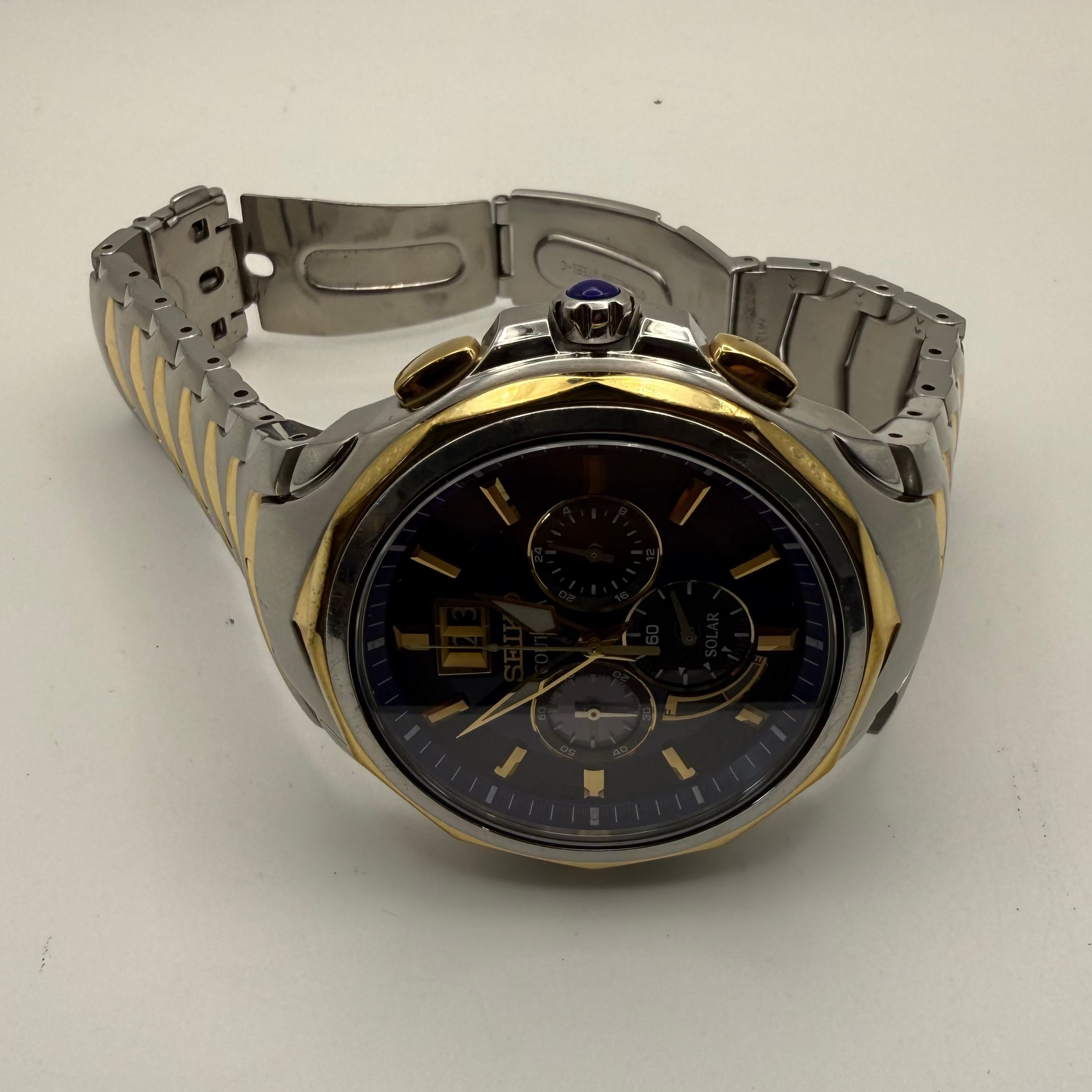 Seiko Coutura Solar Chronograph – Blue & Gold- £199.99