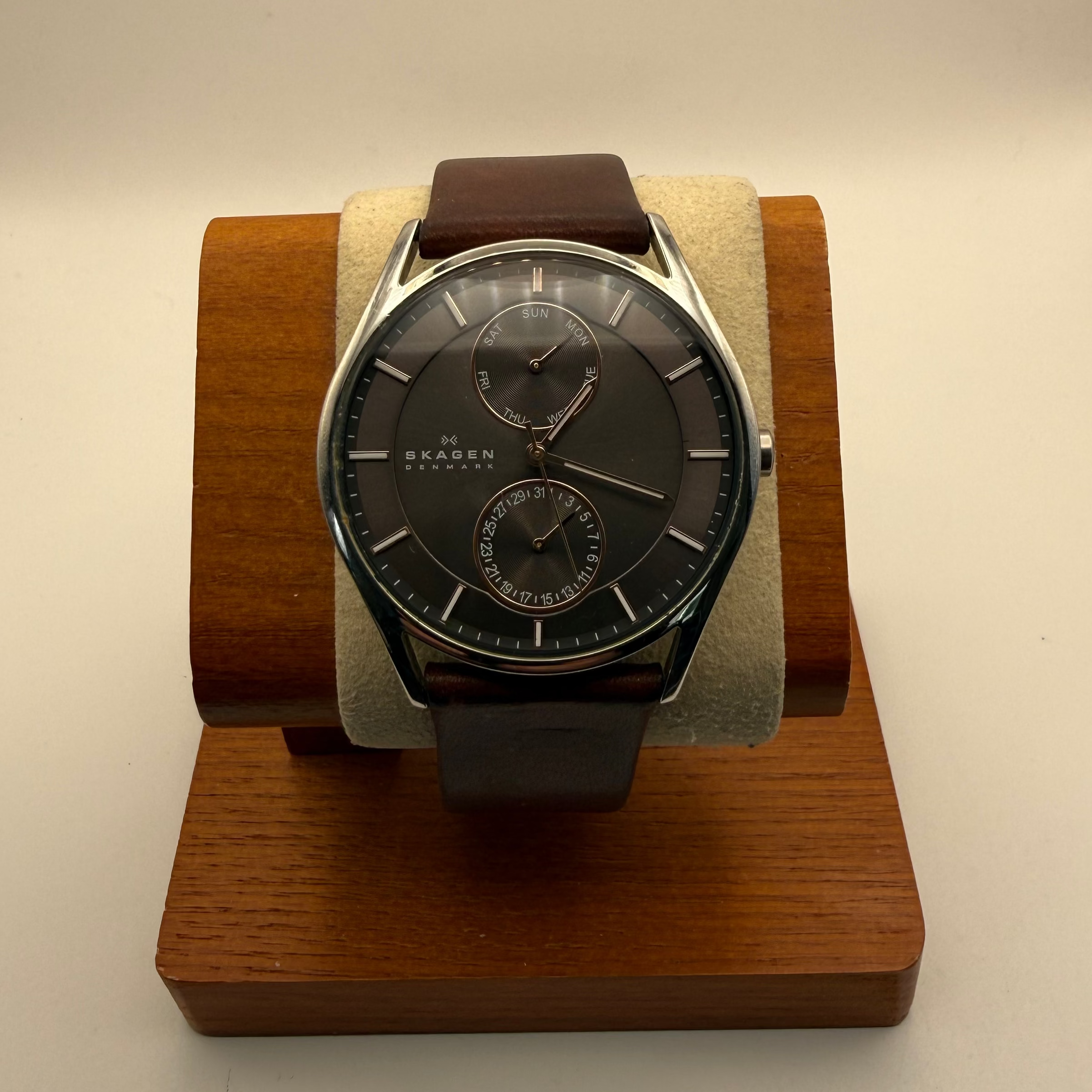 Skagen Denmark SKW6086 Multifunction Grey Dial Watch – Brown Leather Stra- £49.99