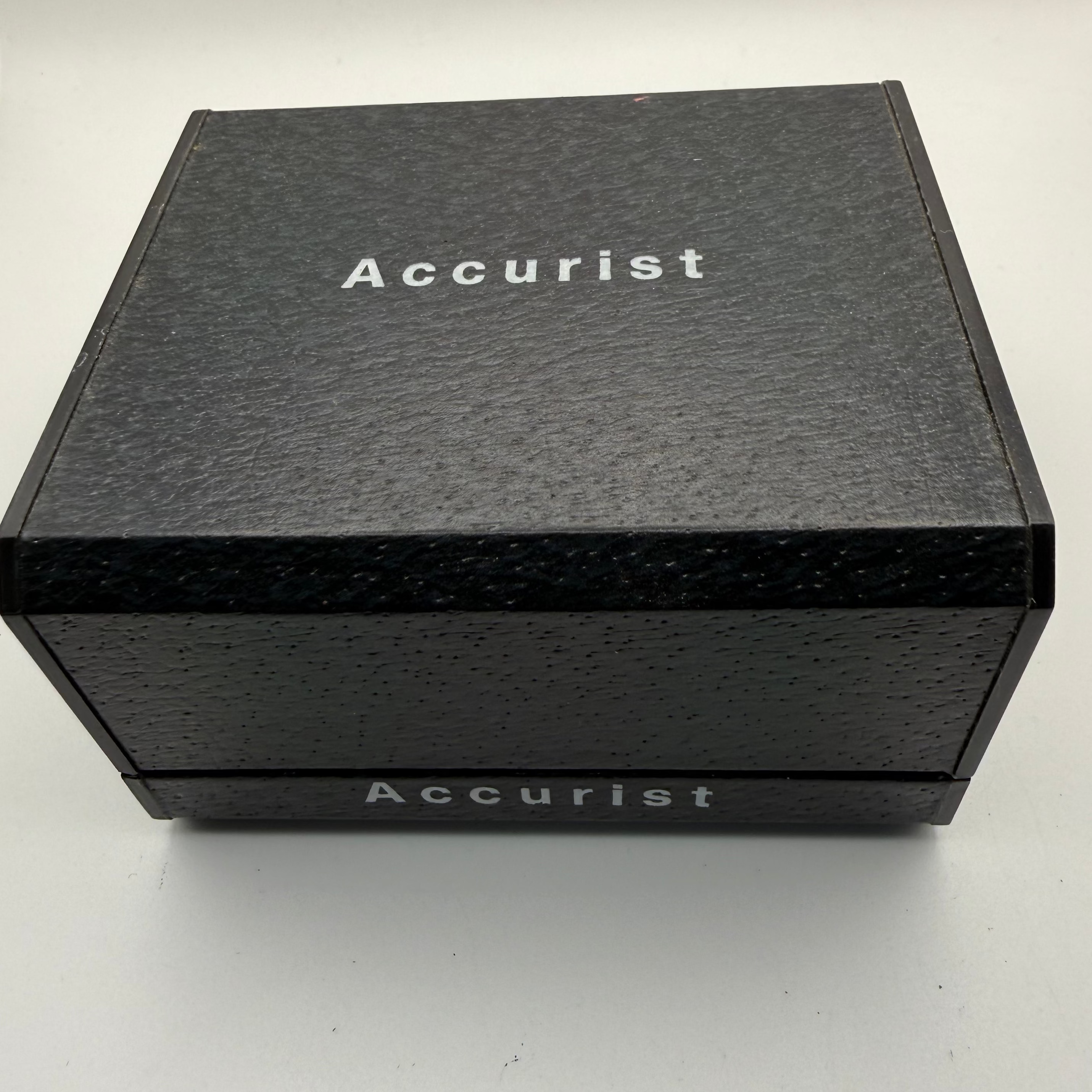 Accurist MB874 Stainless Steel Quartz Watch – White Dial, Small Seconds- £39.95