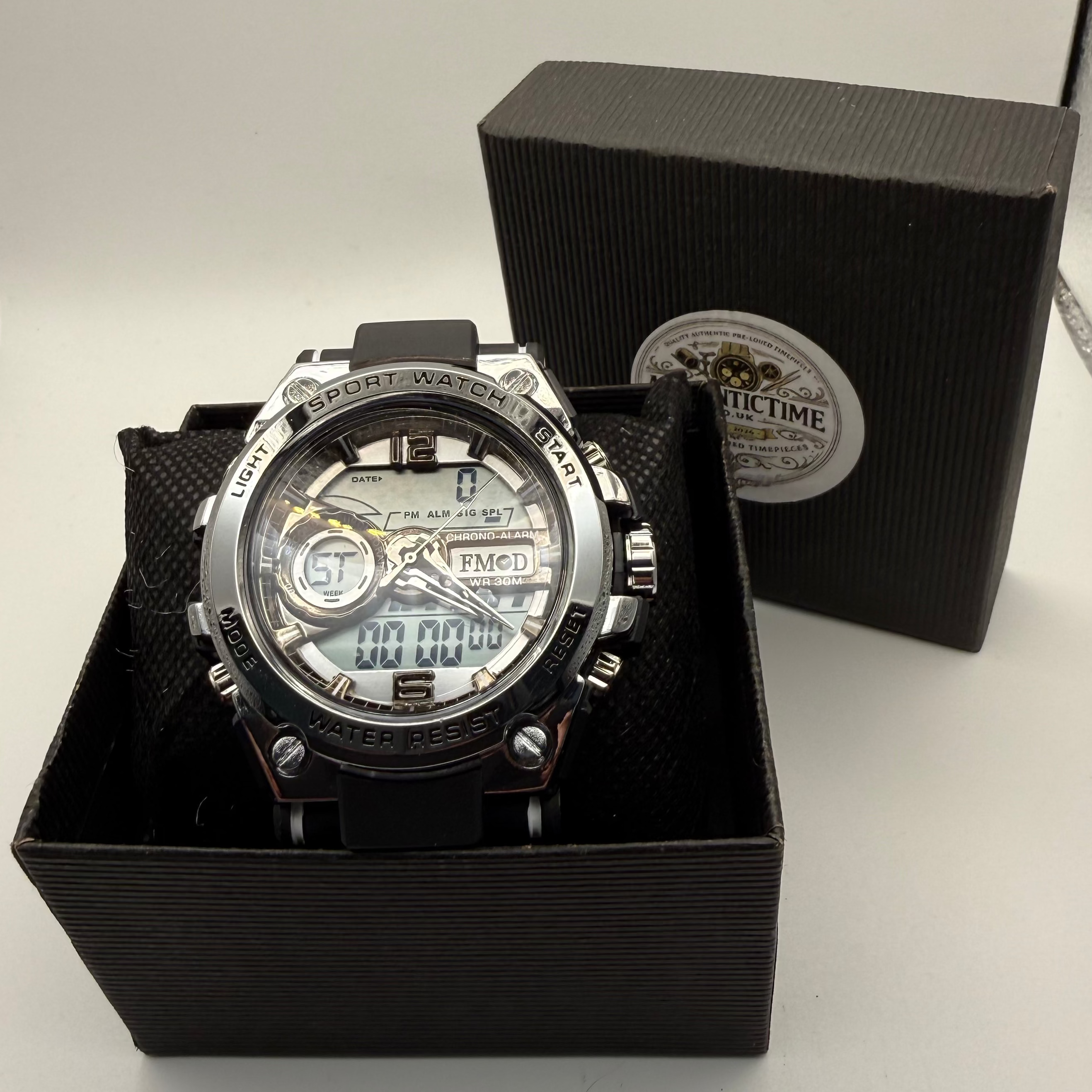 Foshan FMOD Dual Display Sport Watch – Chrono Alarm- £19.99