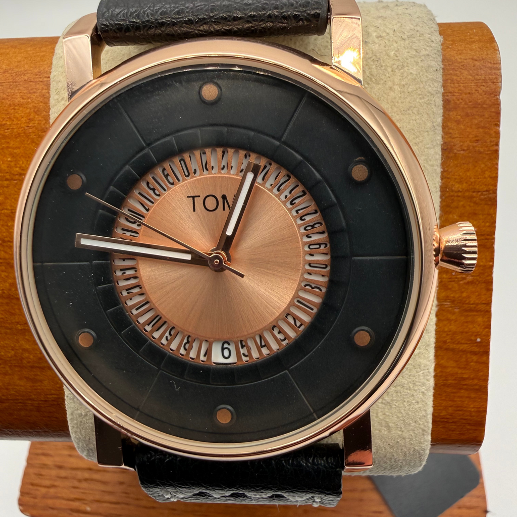 TOMI Simple Watches Rose Gold Tone Black Dial Watch- £19.99