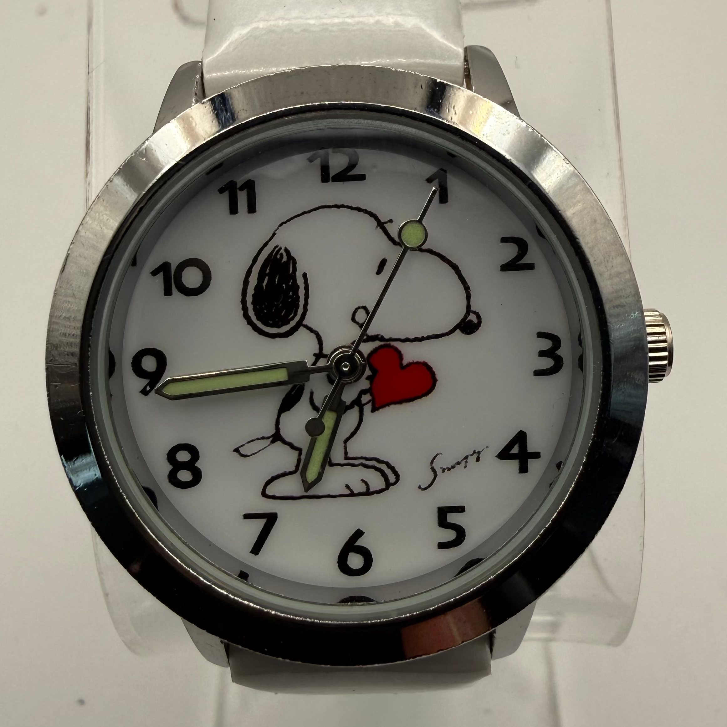 Snoopy Heart Dial Watch – White Strap – New with New Battery- £14.99