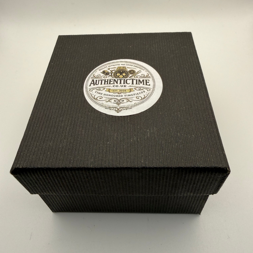 SAIGELA Gold Tone Fashion Watch Black Dial New In Gift Box- £7.99