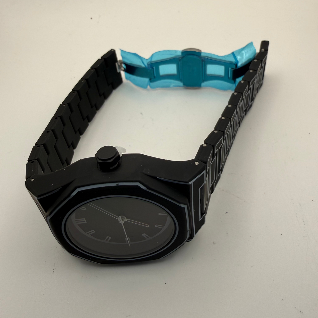 Black Geometric Design Quartz Watch – Integrated Bracelet – New in Box- £24.99