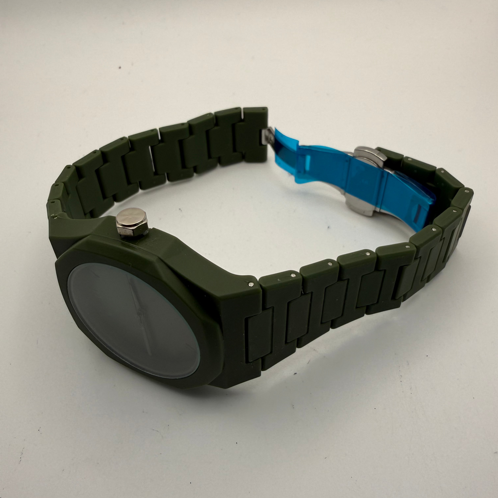 Green Monochrome Statement Watch – New in Box- £24.99