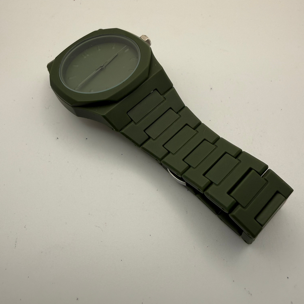 Green Monochrome Statement Watch – New in Box- £24.99