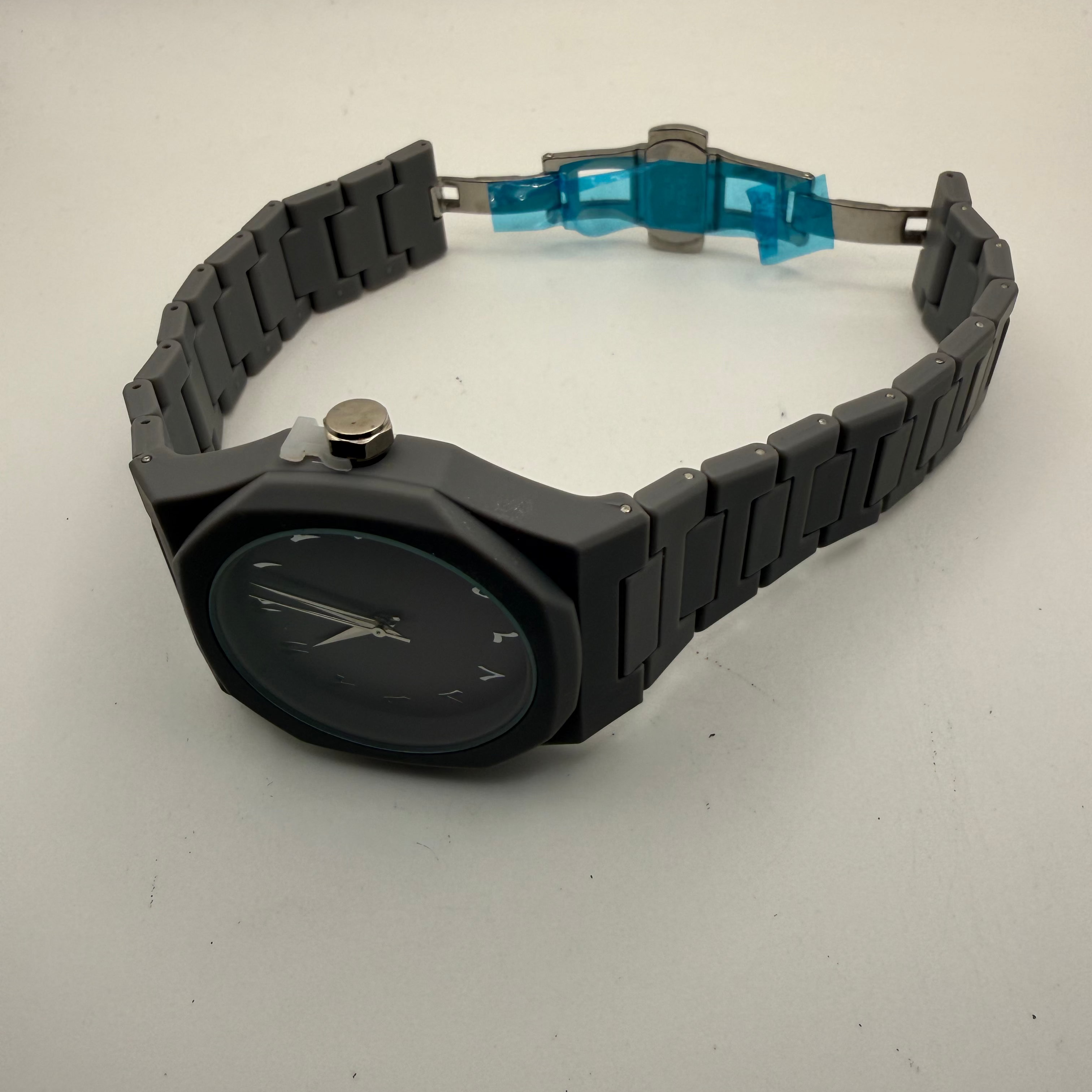 Minimalist Grey Arabic Dial Watch – Full Grey Bracelet – New in Box- £24.99
